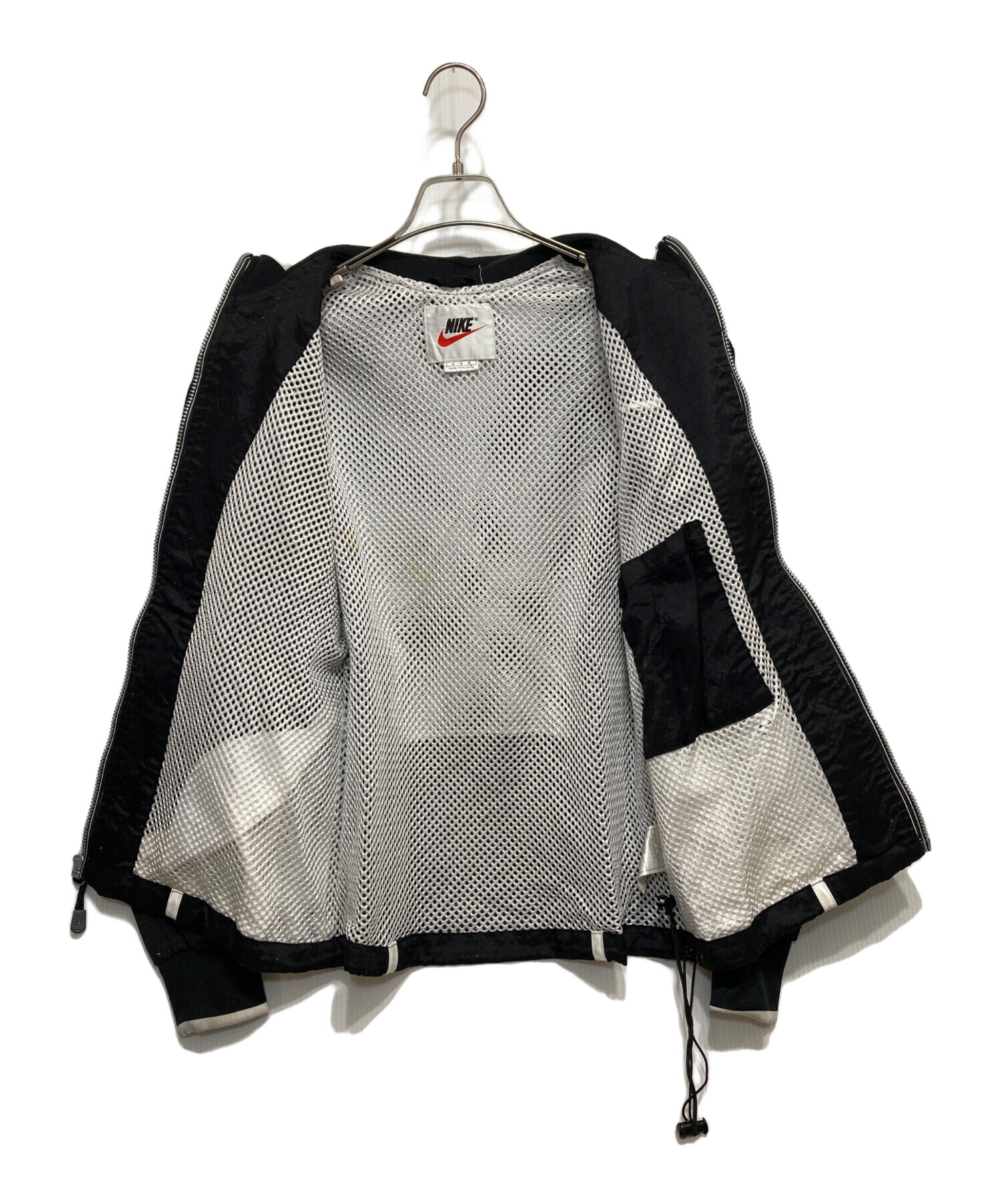 中古・古着通販】NIKE (ナイキ) ナイロンジャケット ブラック サイズ:M