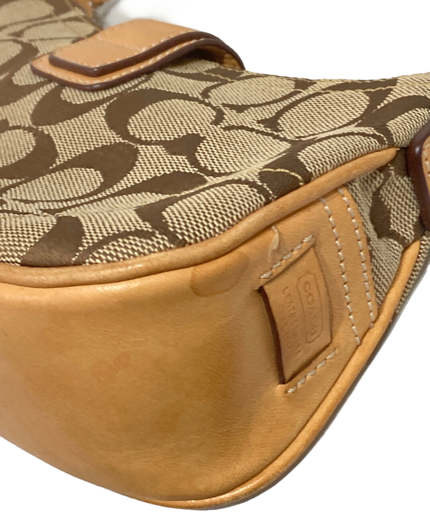 送料無料！COACHバッグ♪(中古) 中古・古着通販】COACH (コーチ) ジョッキーバッグ ベージュ｜ブランド