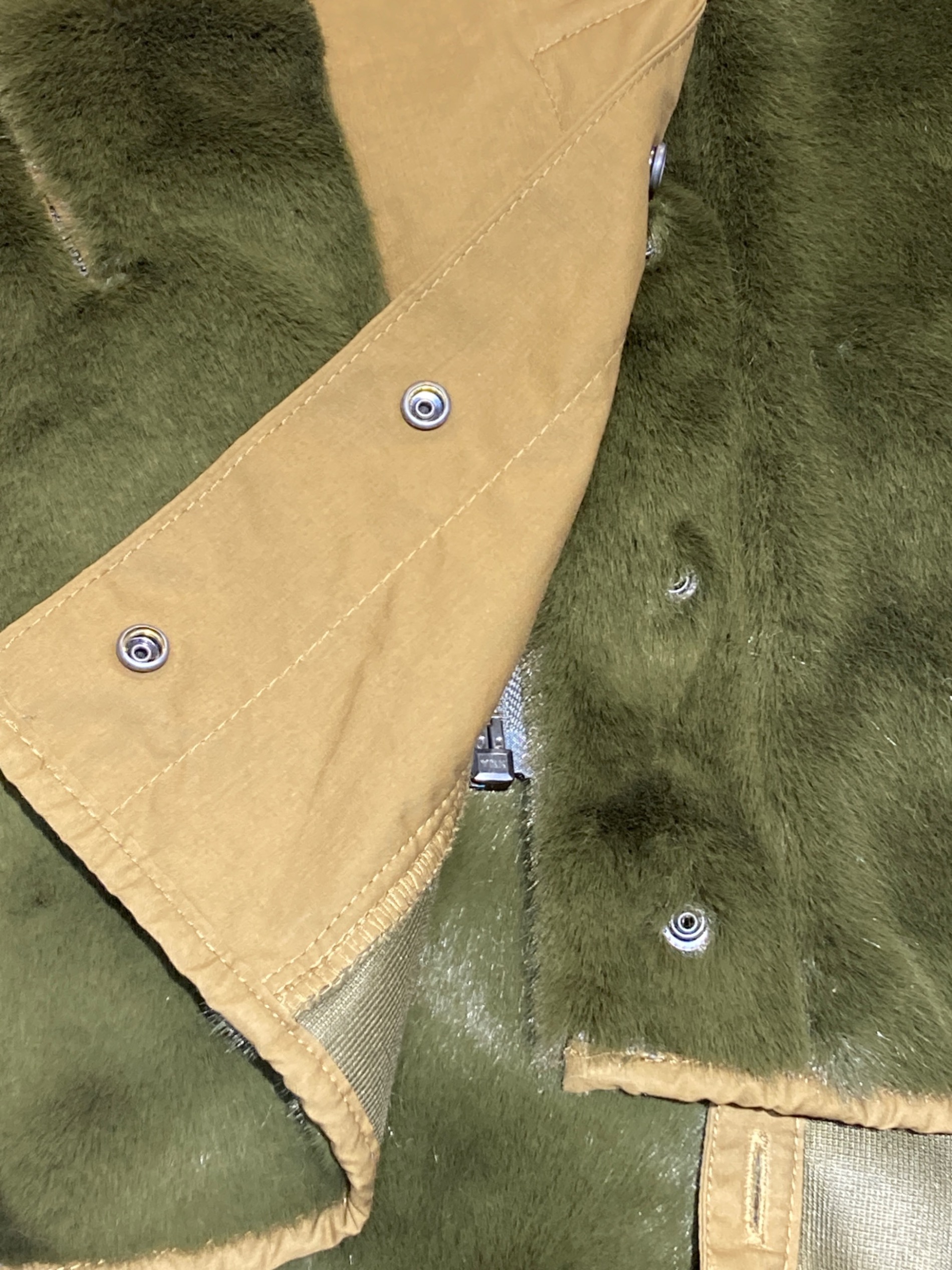 中古・古着通販】etsinta (エシンタ) ファー切替ジャケット ベージュ