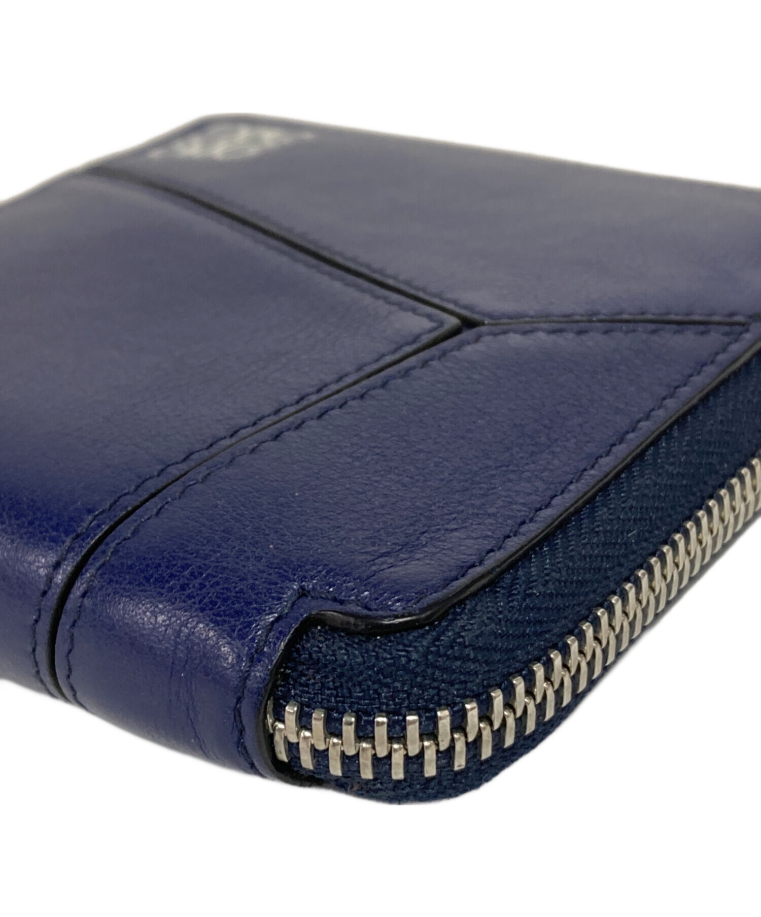 LOEWE ネイビーレザー 折り財布 中古・古着通販】LOEWE (ロエベ) Puzzle zip-around small leather