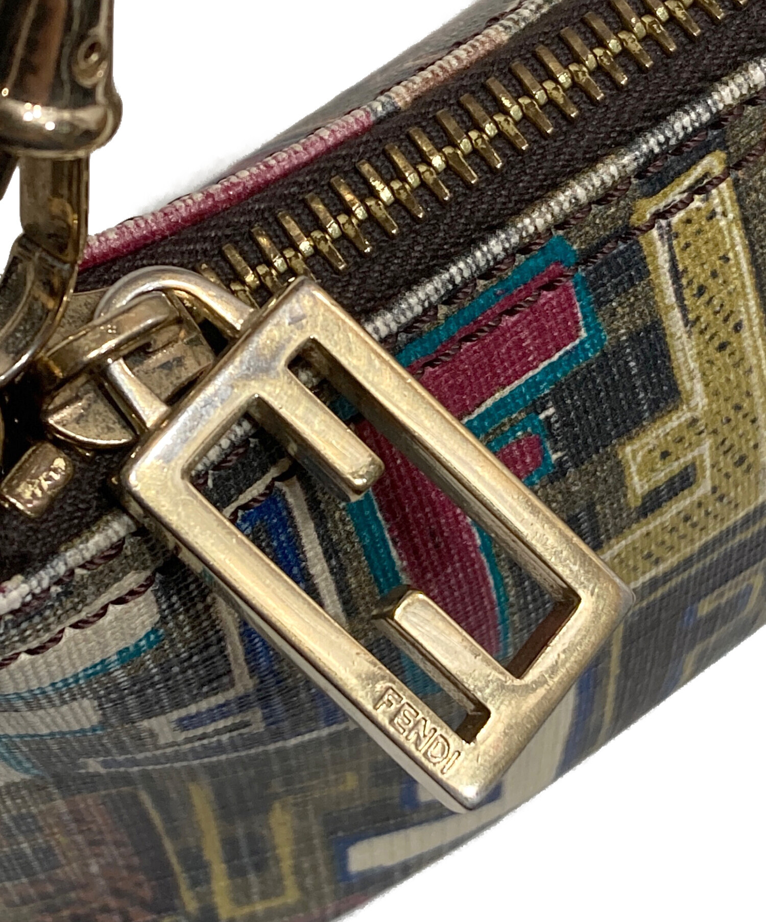 Fndiページ 中古・古着通販】FENDI (フェンディ) PVCコーティングカラーズッカ柄