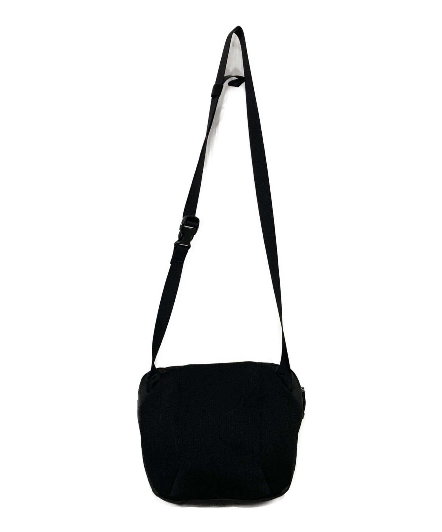 【廃盤品】ARC'TERYX ブラック　mantis 2 中古・古着通販】ARC'TERYX (アークテリクス) MANTIS 2 WAIST PACK
