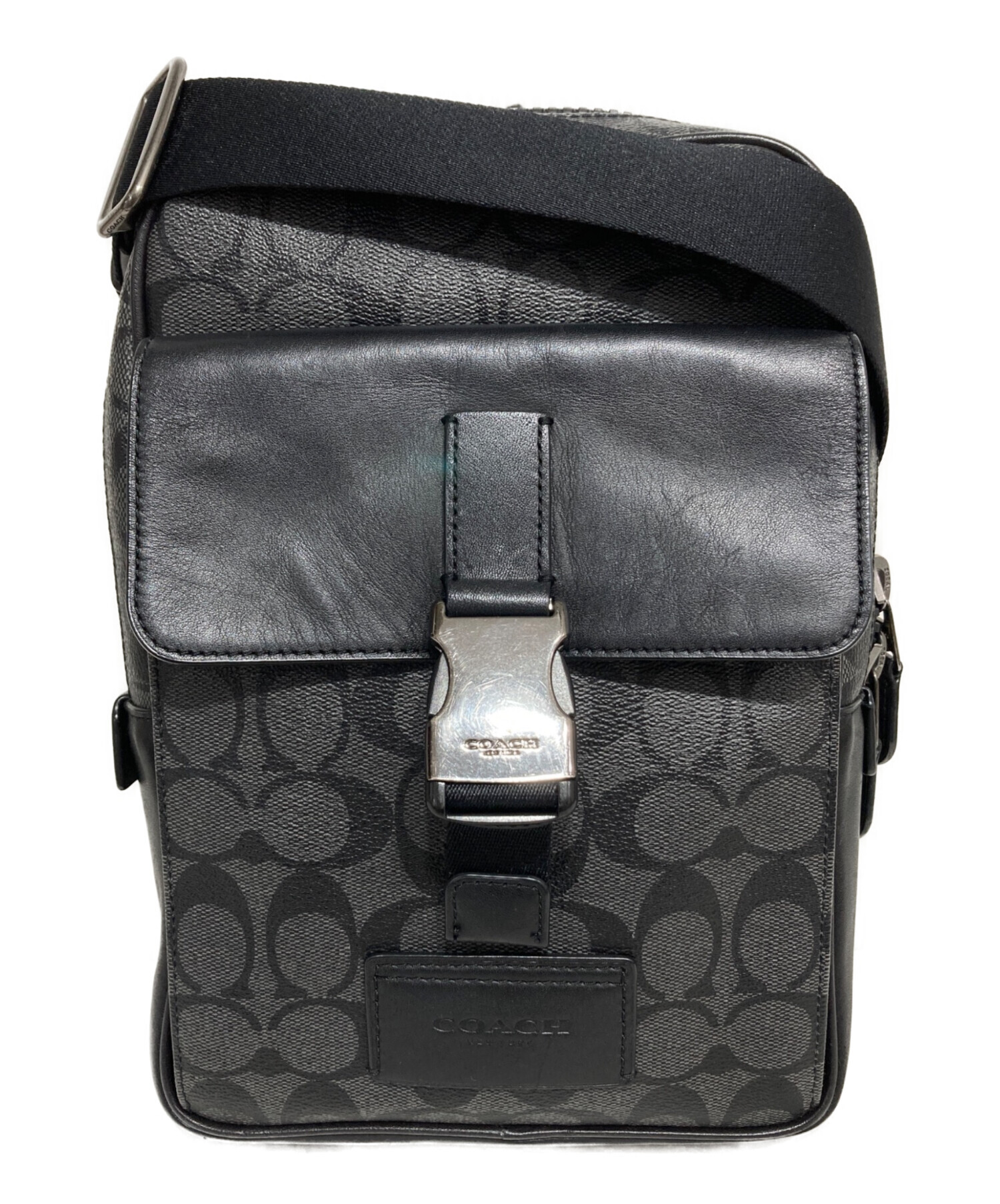 中古・古着通販】COACH (コーチ) トラック パック シグネチャー