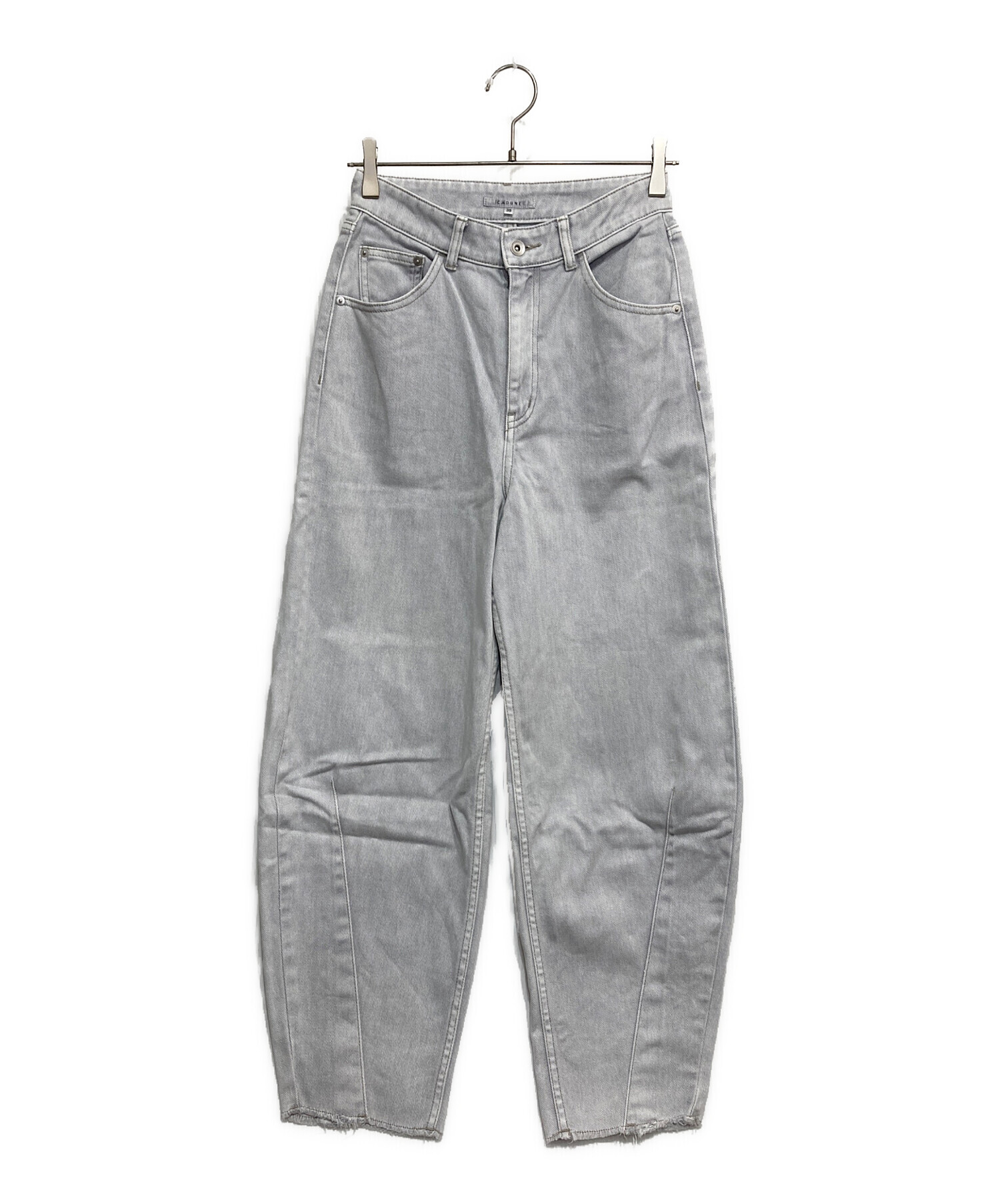 中古・古着通販】CADUNE (カデュネ) カーヴィーデニムパンツ グレー
