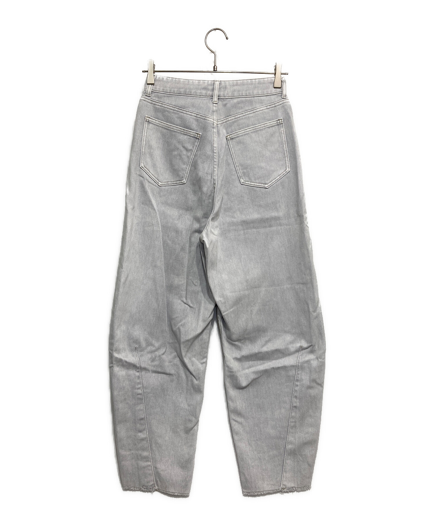 中古・古着通販】CADUNE (カデュネ) カーヴィーデニムパンツ グレー