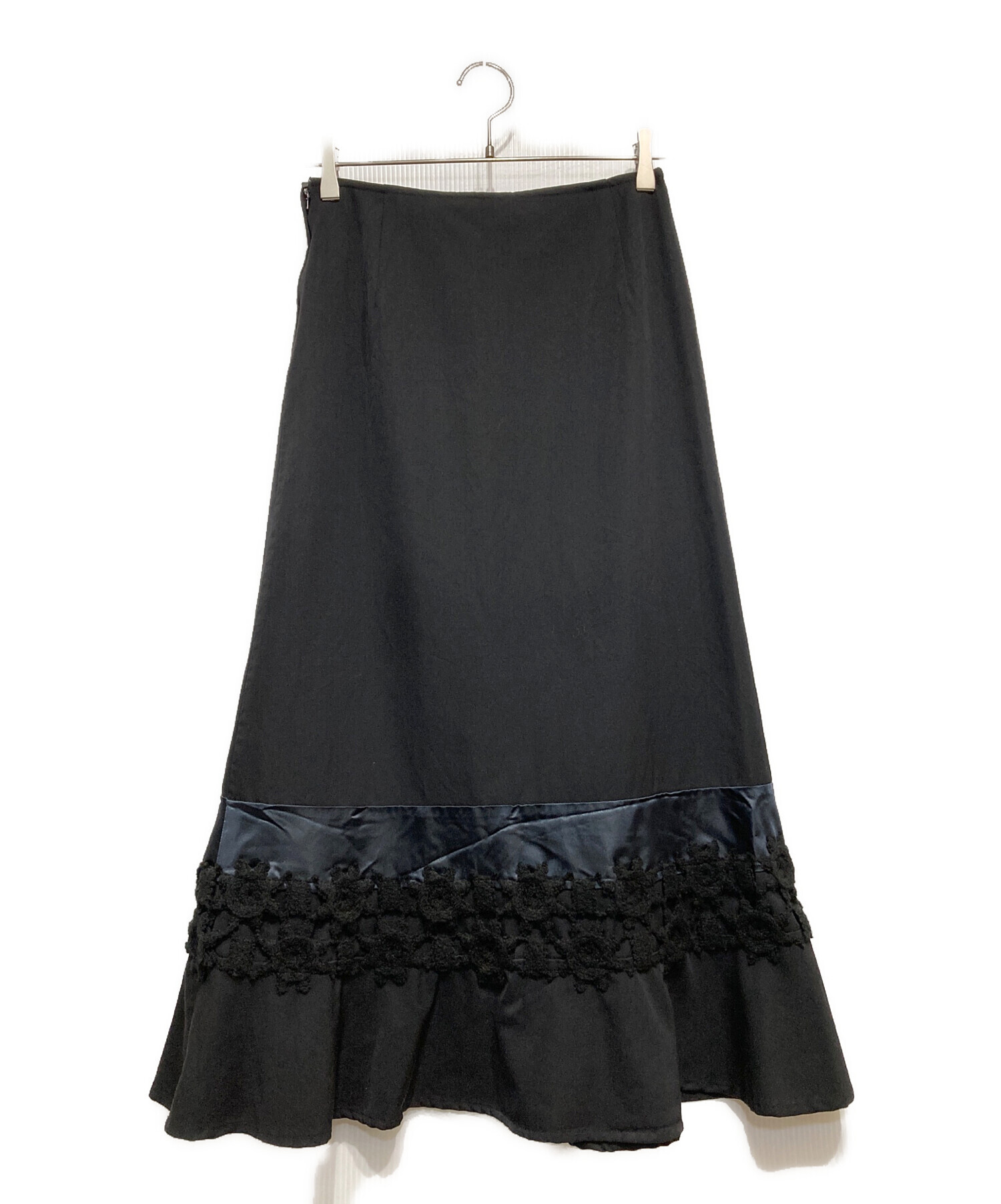 トリコ コムデギャルソン ティアードスカート　ブラック　黒色　ロングスカート M 中古・古着通販】tricot COMME des GARCONS (トリココムデギャルソン