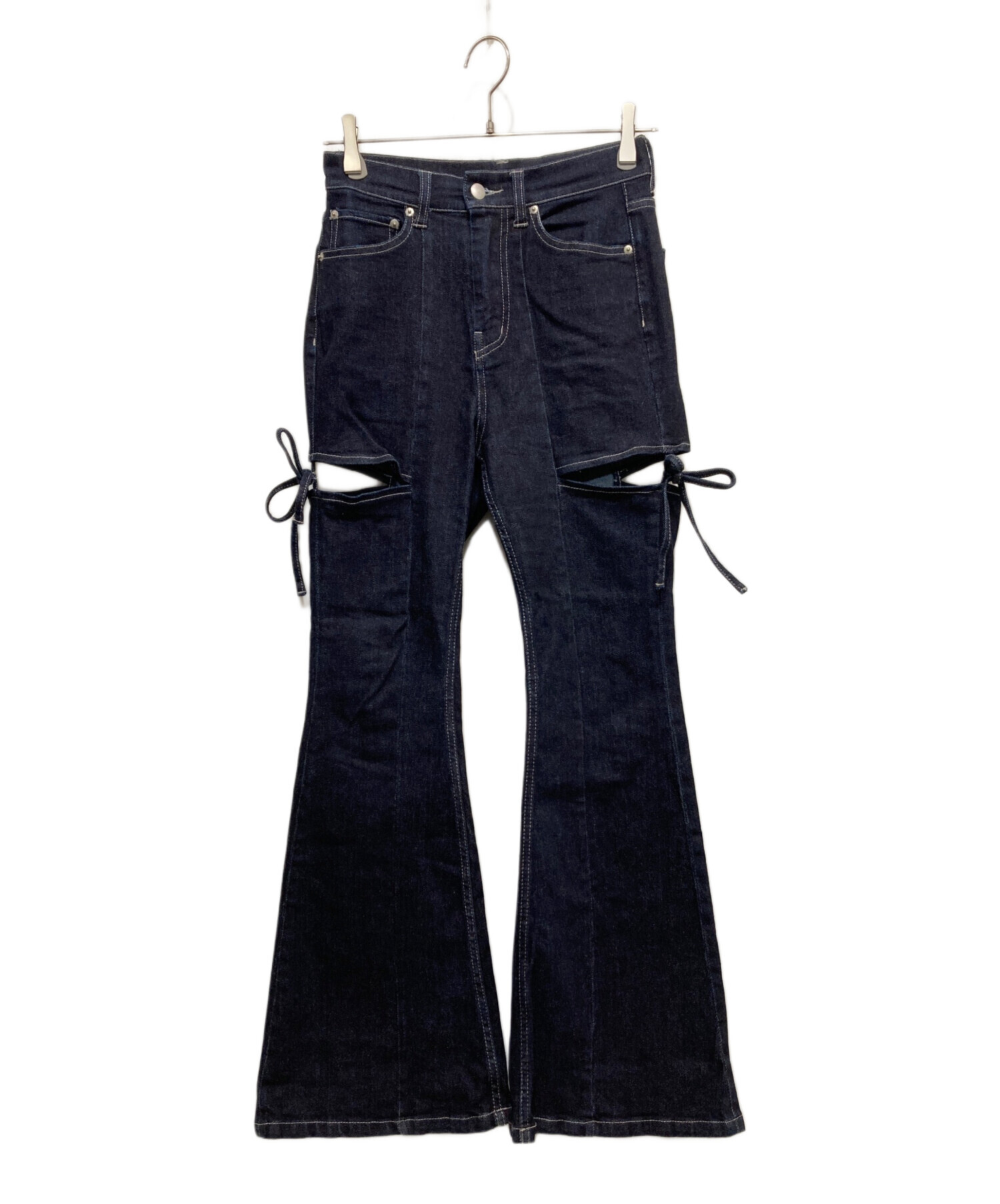 リゼクシィ デニム 新品未使用 RESEXXY 中古・古着通販】Resexxy (リゼクシー) Cut Out Ribbon Denim Pants
