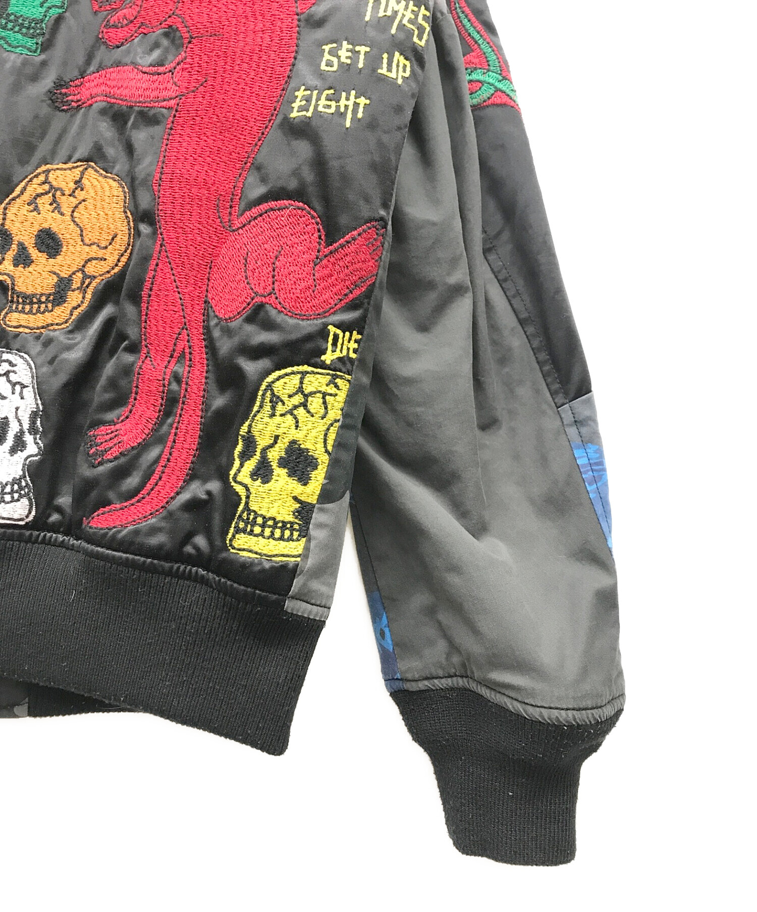 DIESEL ディーゼル　パイソン柄ボンバージャケット　S 中古・古着通販】DIESEL (ディーゼル) カモ柄スカルボンバージャケット