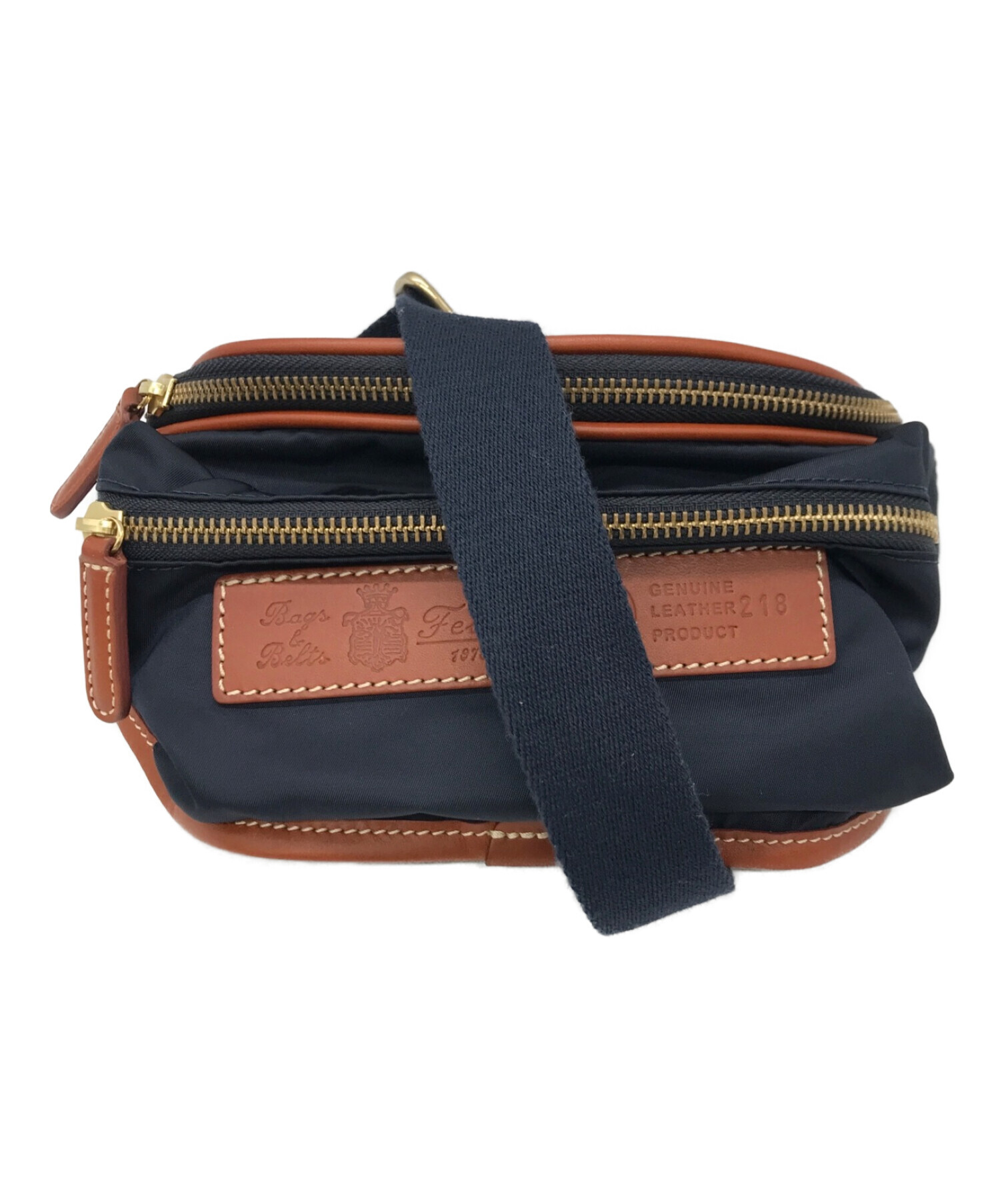 中古・古着通販】Felisi (フェリージ) ウエストポーチ ネイビー 中古・古着通販】Felisi (フェリージ) ウエストポーチ ネイビー