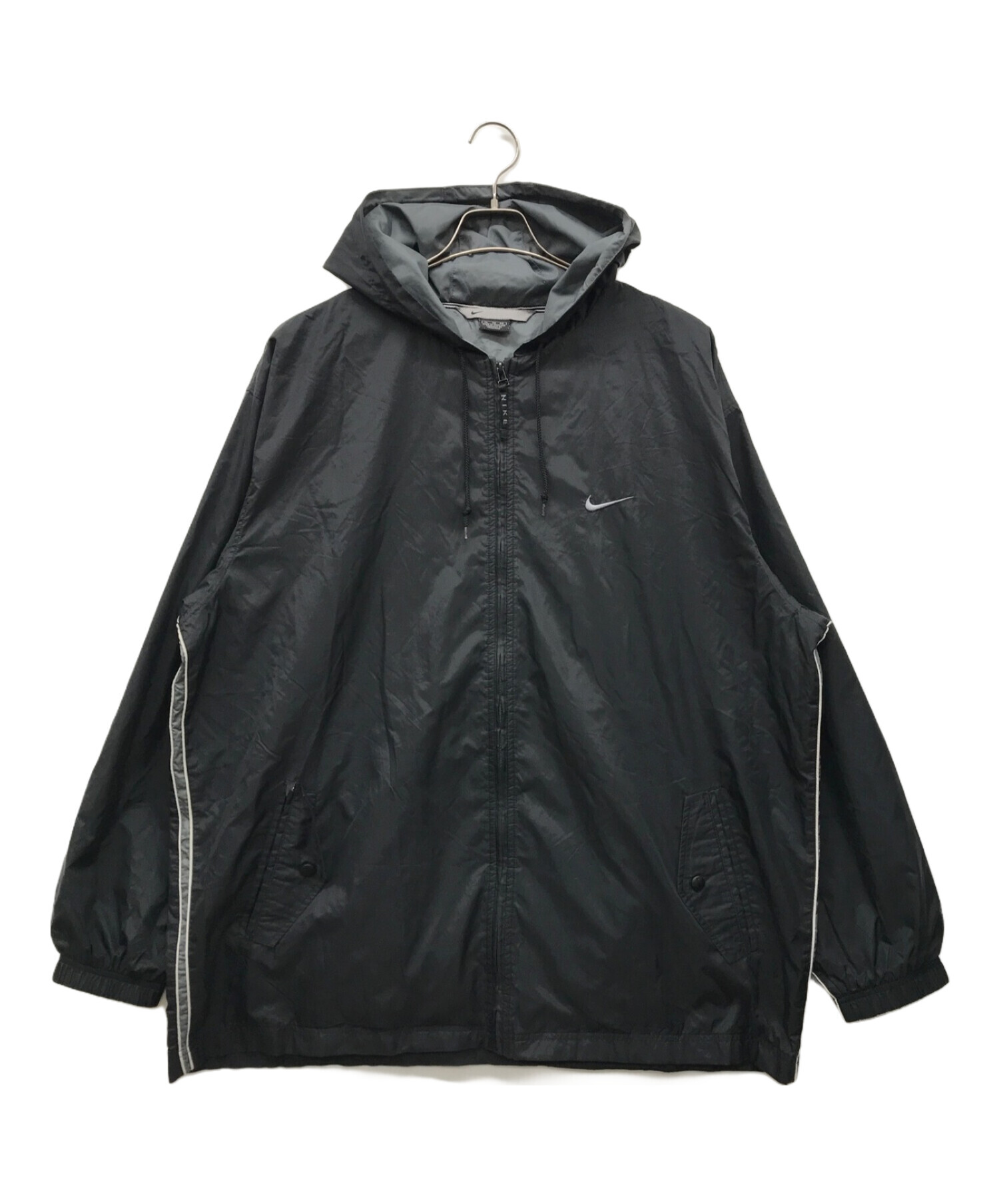 NIKE ナイロンパーカー　ヴィンテージ 中古・古着通販】NIKE (ナイキ) ナイロンパーカー ブラック サイズ:XL