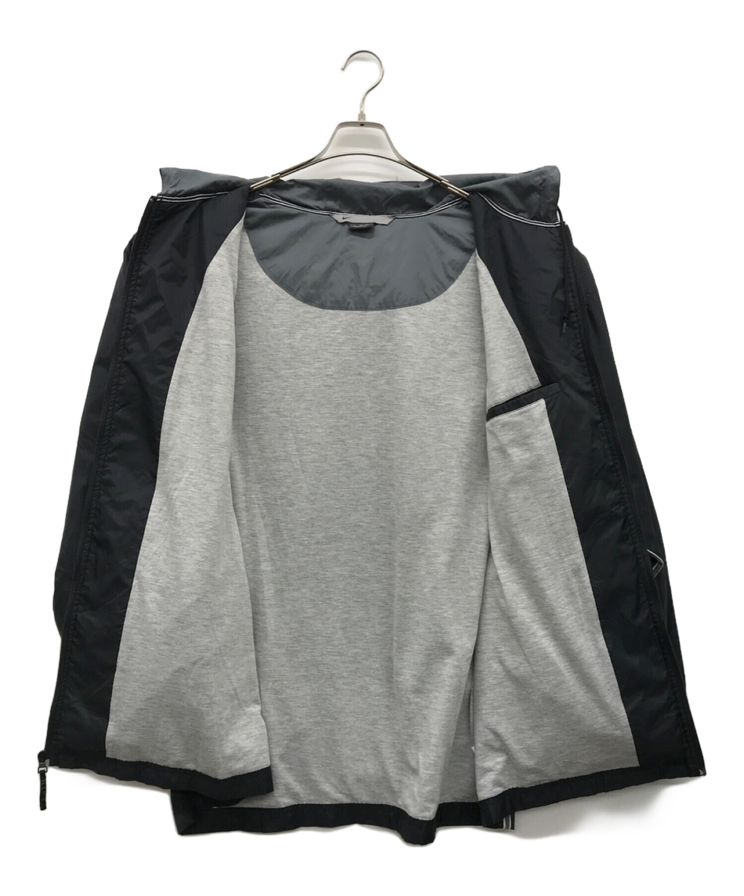 専用　NIKE ナイキ　ナイロンパーカー　ナイロンパーカー　XL 中古・古着通販】NIKE (ナイキ) ナイロンパーカー ブラック サイズ:XL