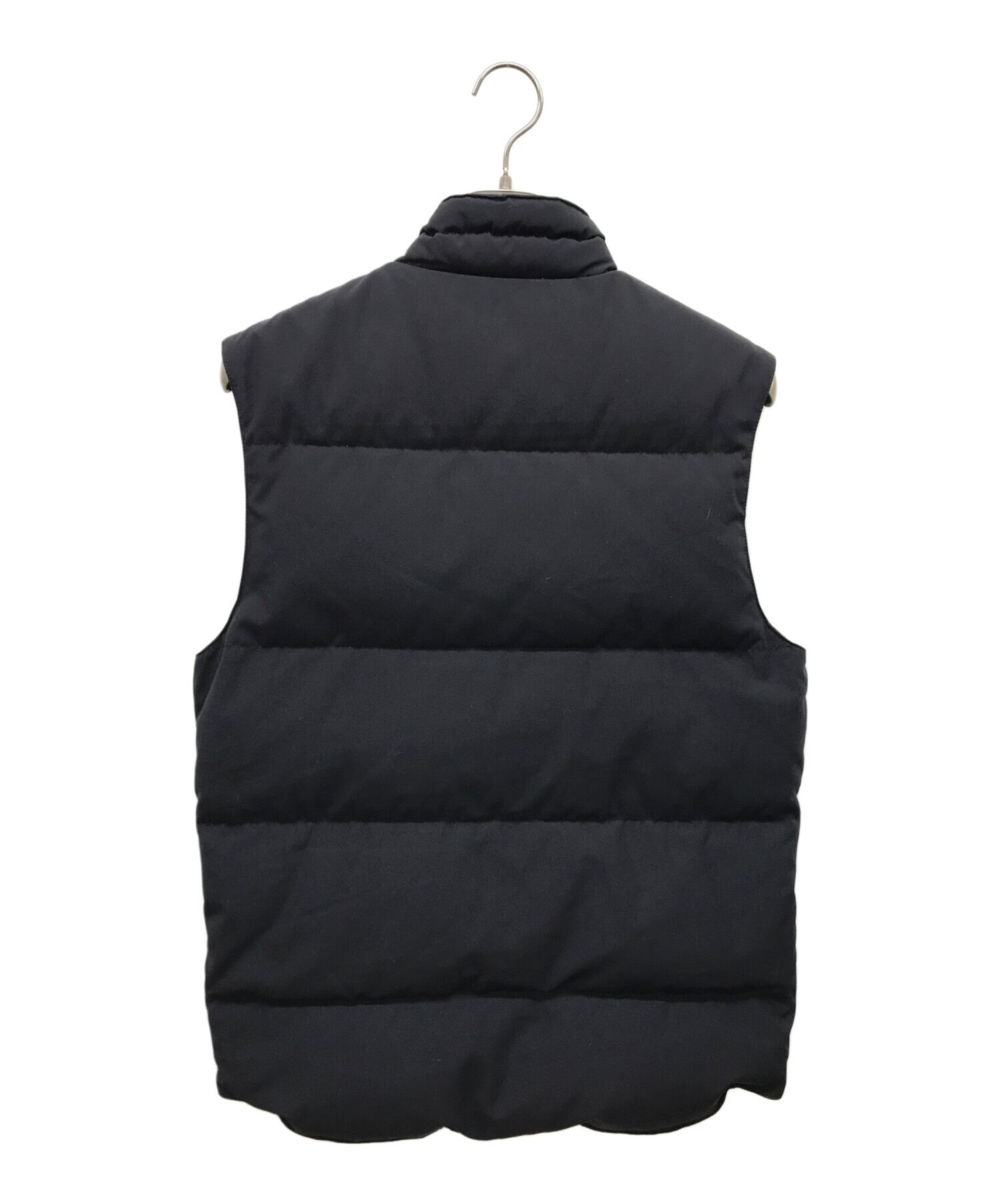 中古・古着通販】CANADA GOOSE (カナダグース) ダウンベスト ネイビー