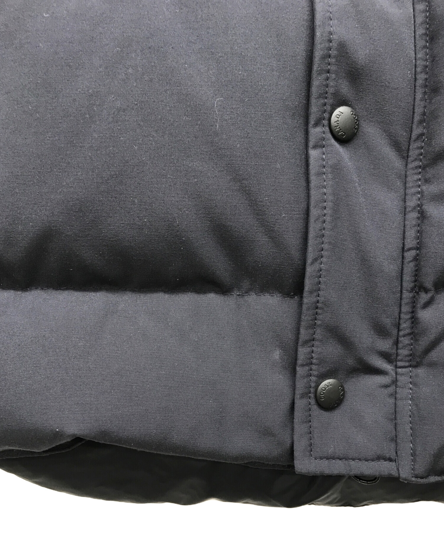 中古・古着通販】CANADA GOOSE (カナダグース) ダウンベスト ネイビー