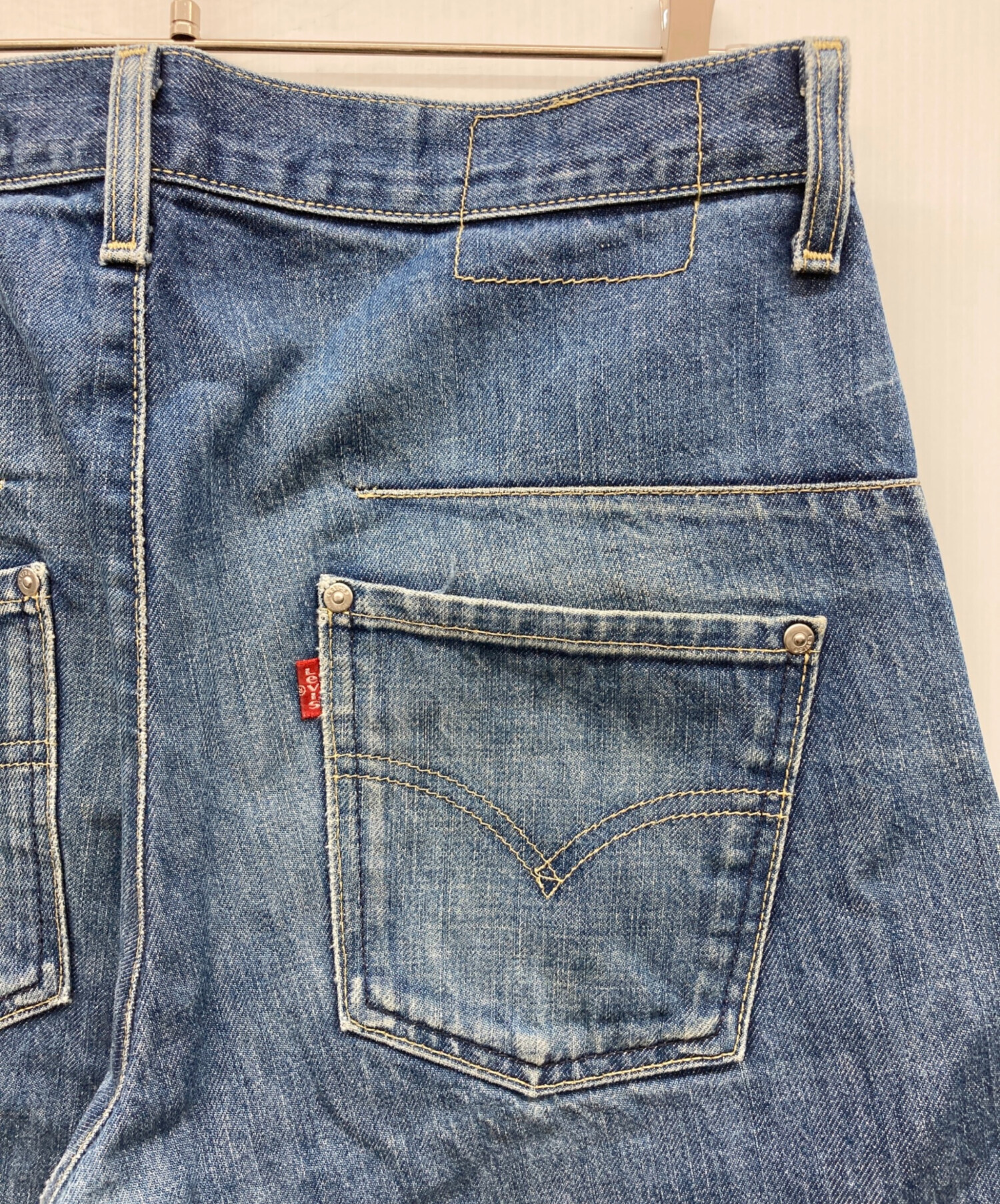 中古・古着通販】LEVI'S (リーバイス) 立体裁断デニムパンツ