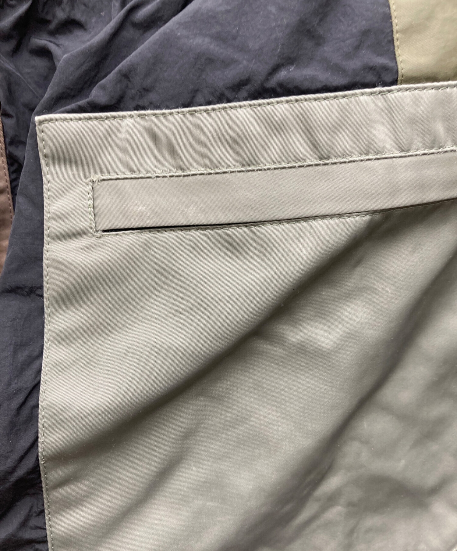 中古・古着通販】Denham (デンハム) TRACKER PANTS カーキ サイズ:XL