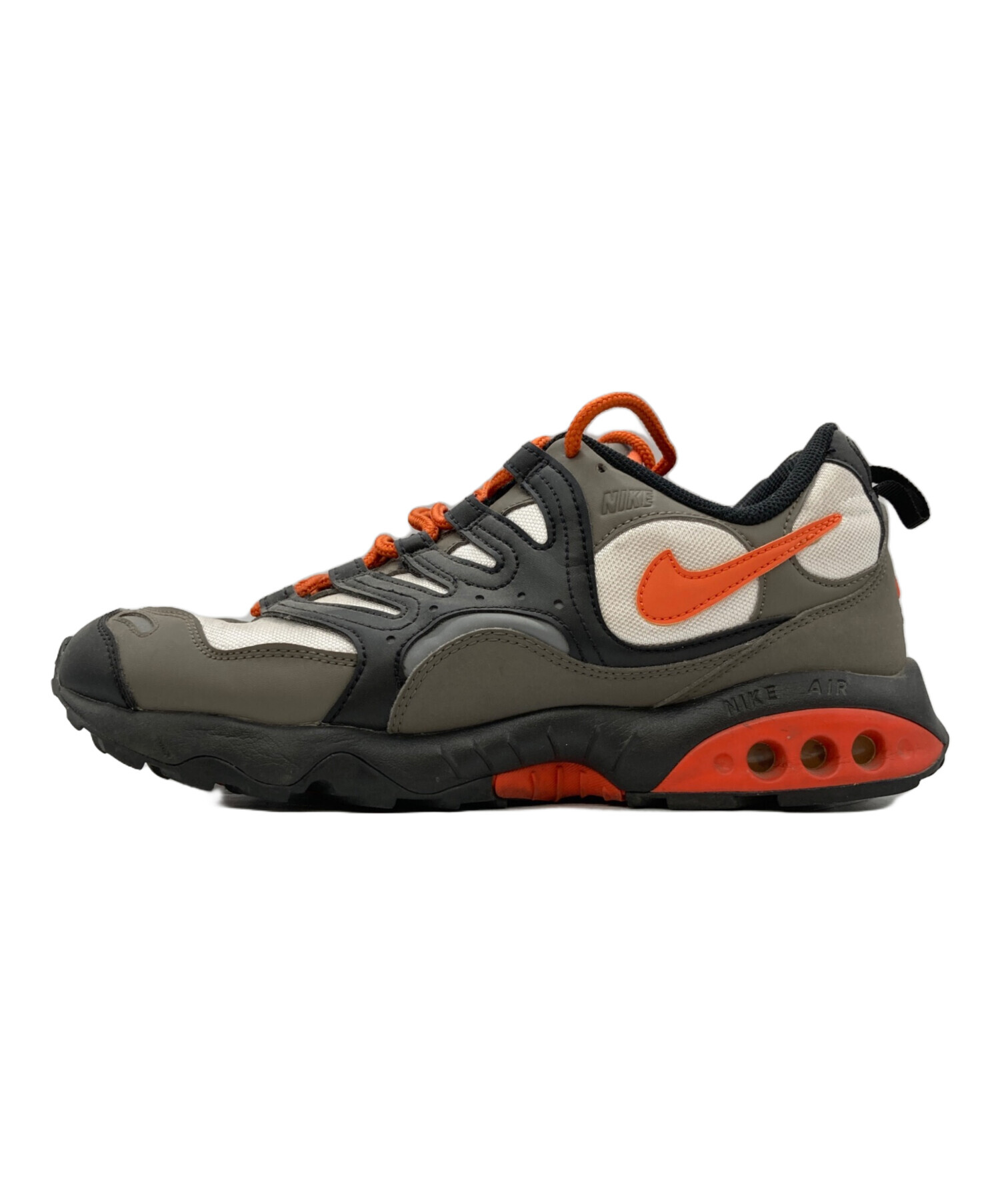 中古・古着通販】NIKE (ナイキ) AIR TERRA HUMARA 18 ブラック サイズ 