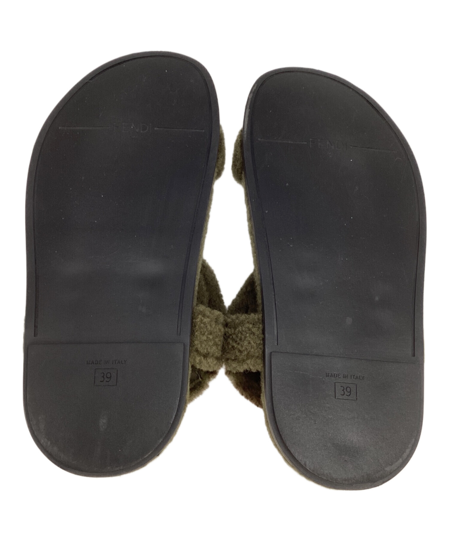 中古・古着通販】FENDI (フェンディ) ボアサンダル グリーン 中古・古着通販】FENDI (フェンディ) ボアサンダル グリーン