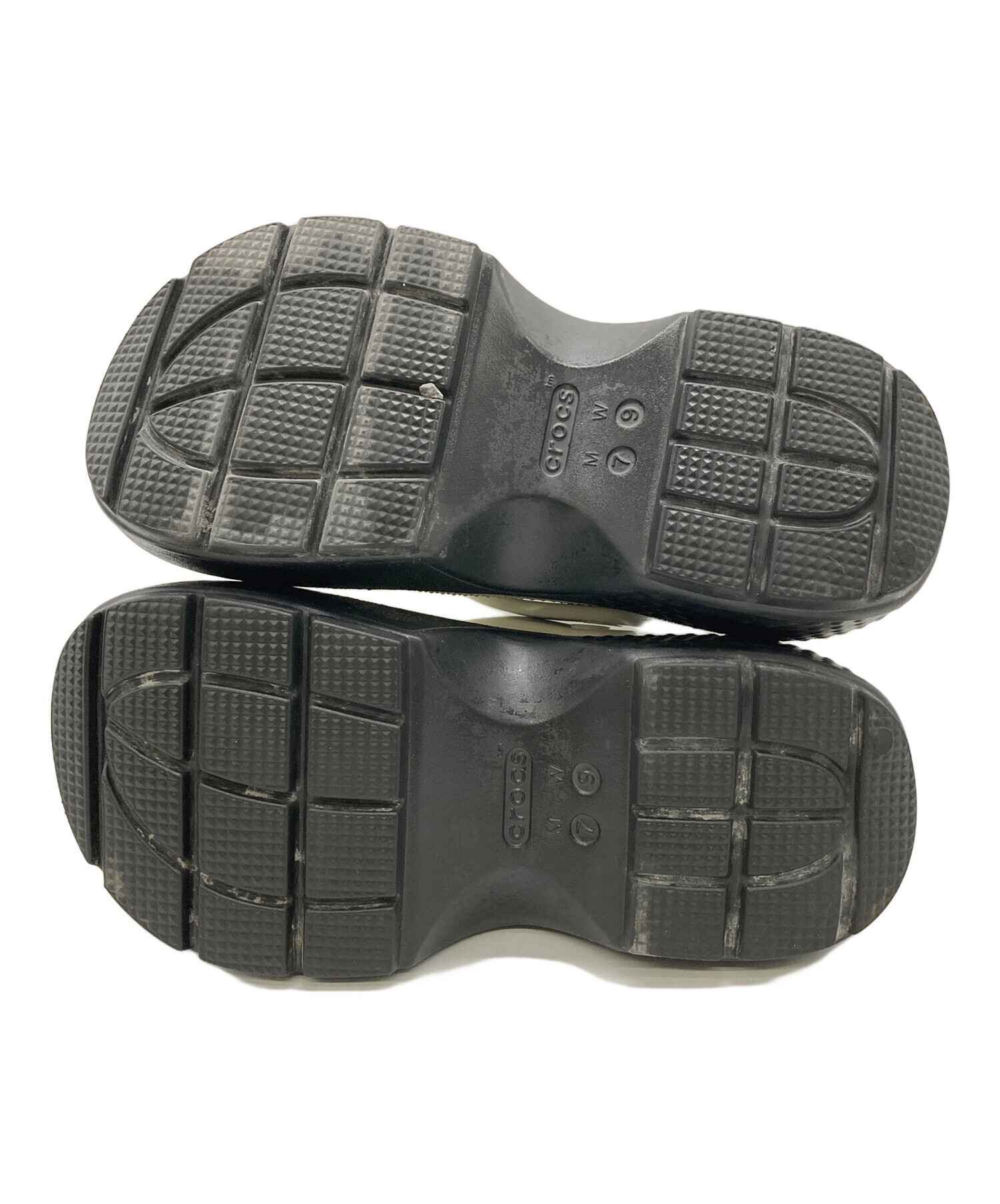中古・古着通販】crocs (クロックス) 厚底サンダル ホワイト×ブラック