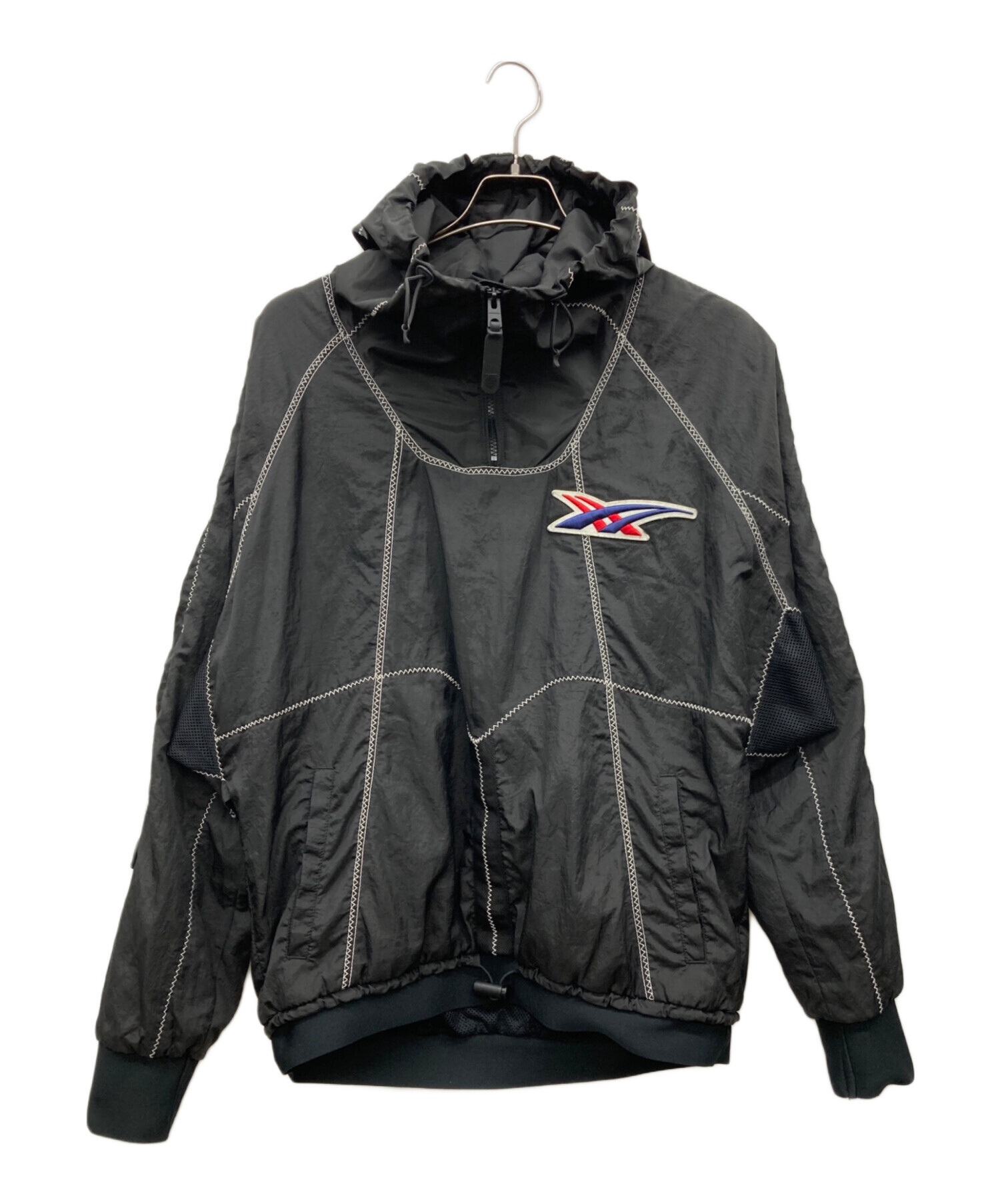 Onitsuka Tiger ブラック ナイロンジャケット 中古・古着通販】Onitsuka Tiger (オニツカタイガー) ナイロン