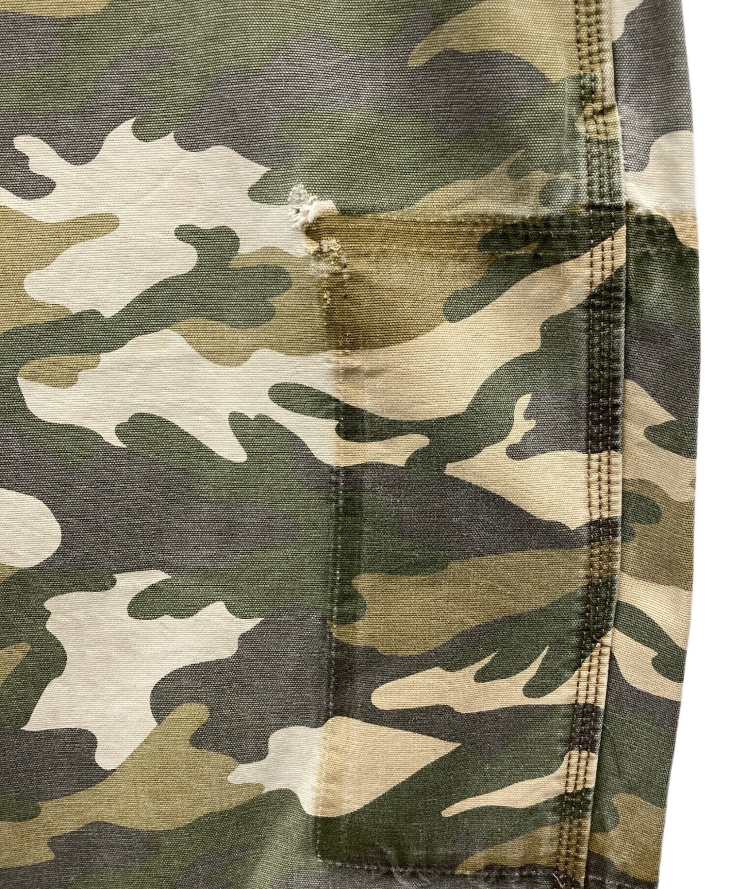 中古・古着通販】CarHartt (カーハート) カットオフカモ柄カーゴパンツ 
