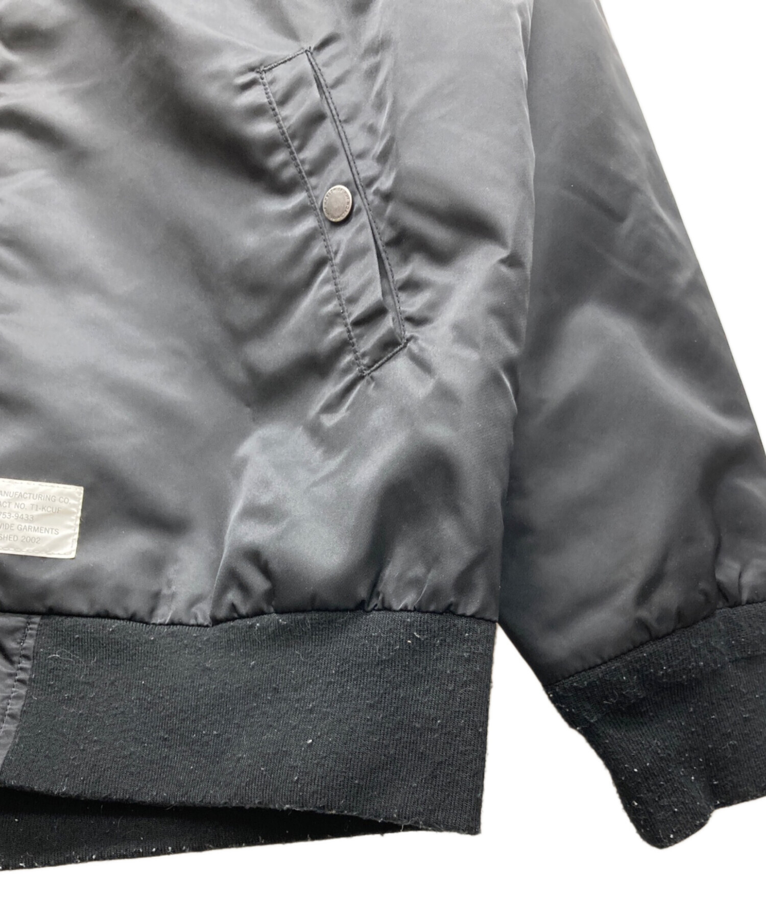 中古・古着通販】HUF (ハフ) FAKE NEWS REVER MA-1 JACKET ブラック 