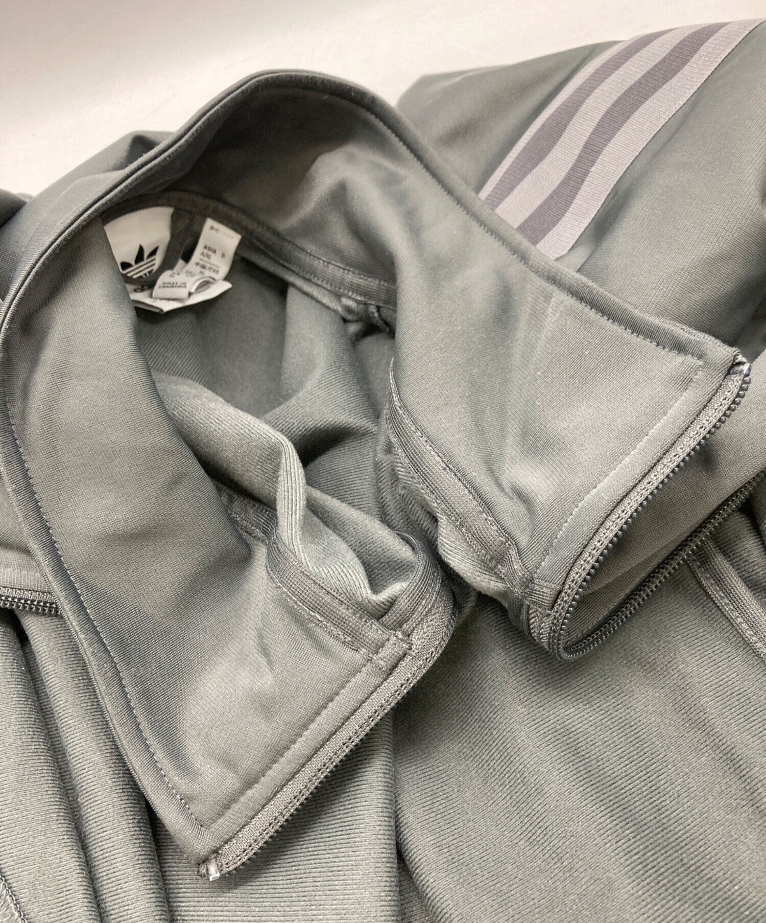 アディダスadidas ベッケンバウアー トラックジャケット　グレー ベッケンバウアー トラックジャケット グレーファイブ ｜アパレル