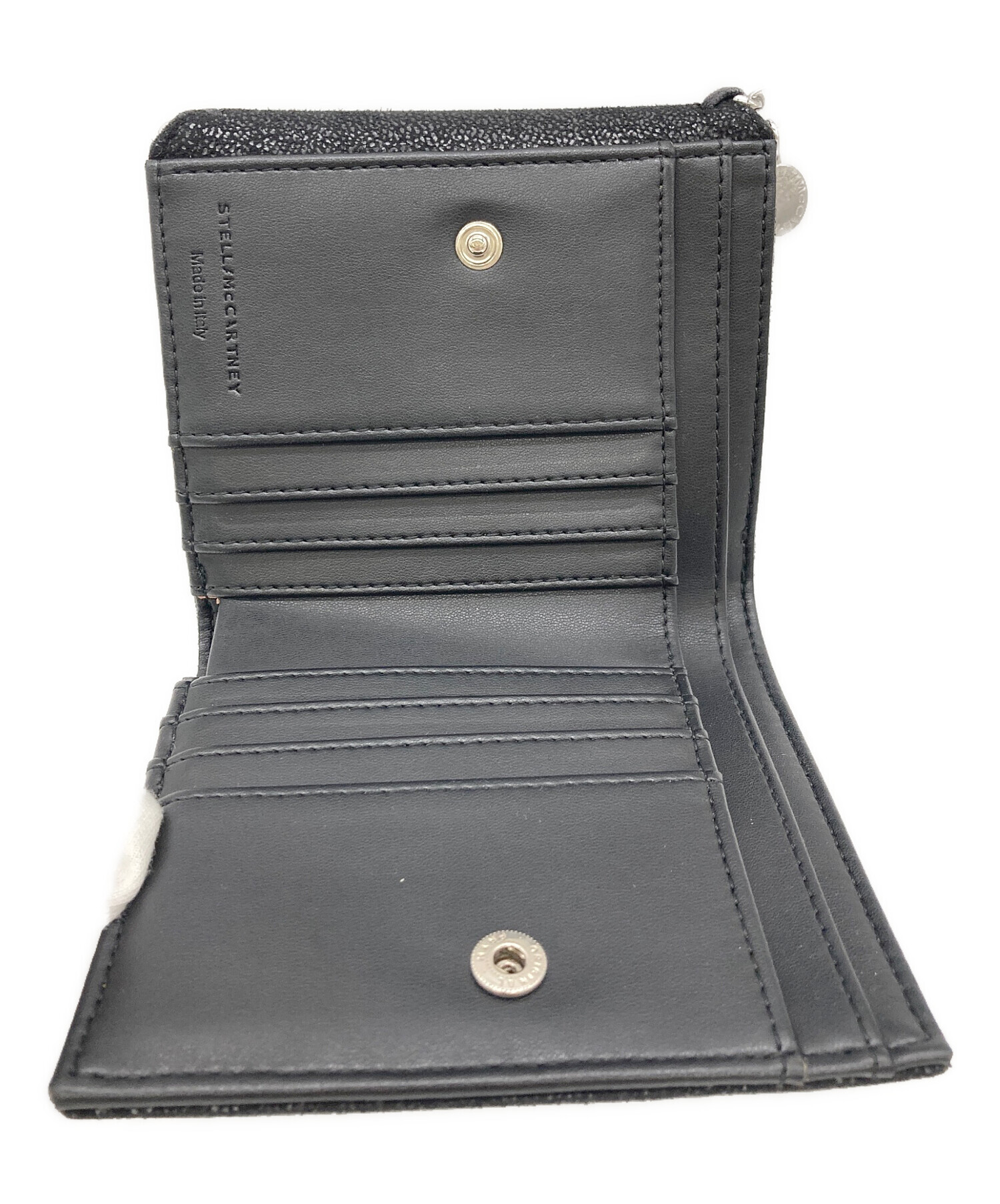 未使用 ステラマッカートニー 三つ折り財布 ブラック ゴールド 中古・古着通販】STELLA McCARTNEY (ステラマッカートニー) 3つ折り