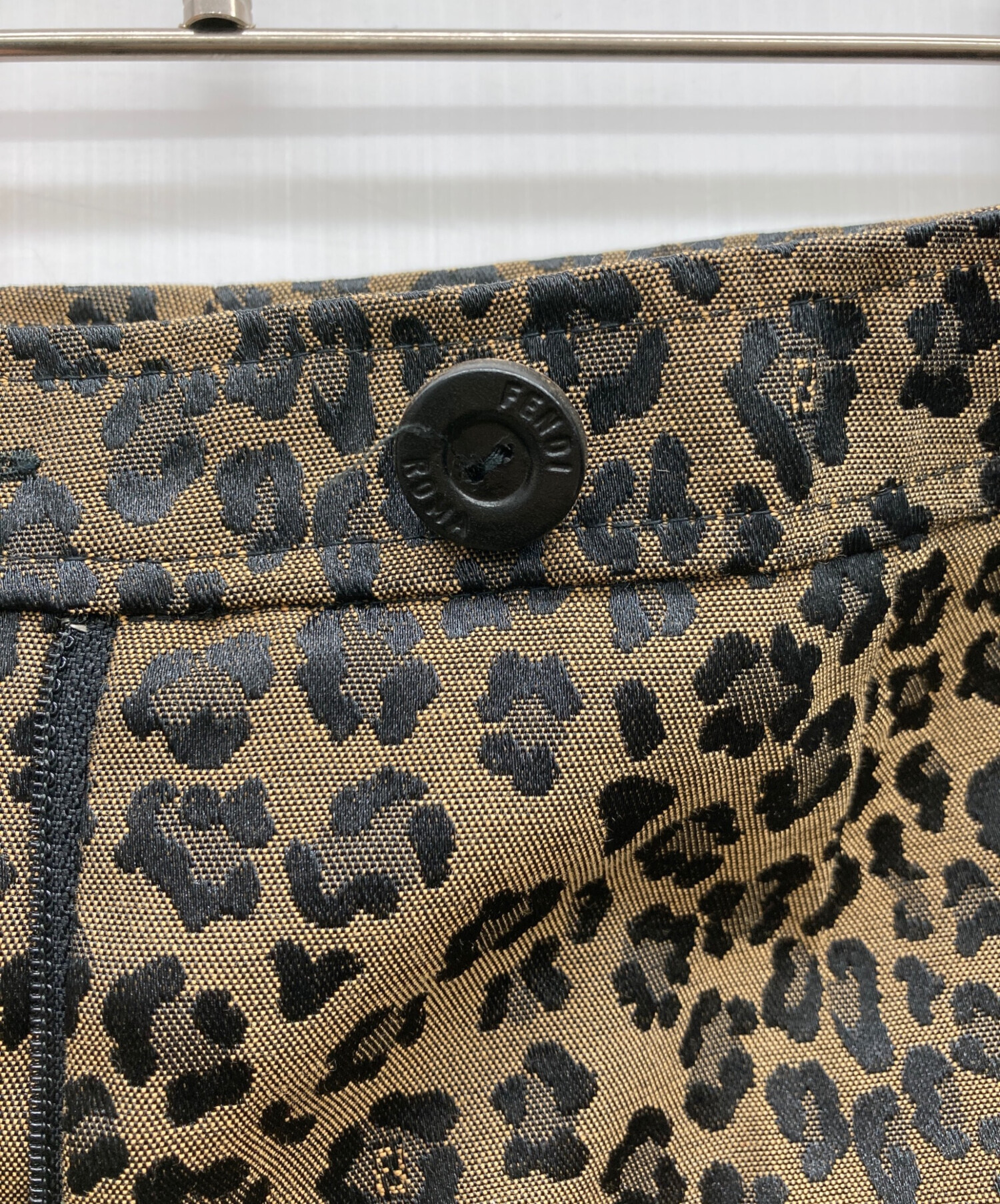 中古・古着通販】FENDI (フェンディ) パンツ ブラウン サイズ:6