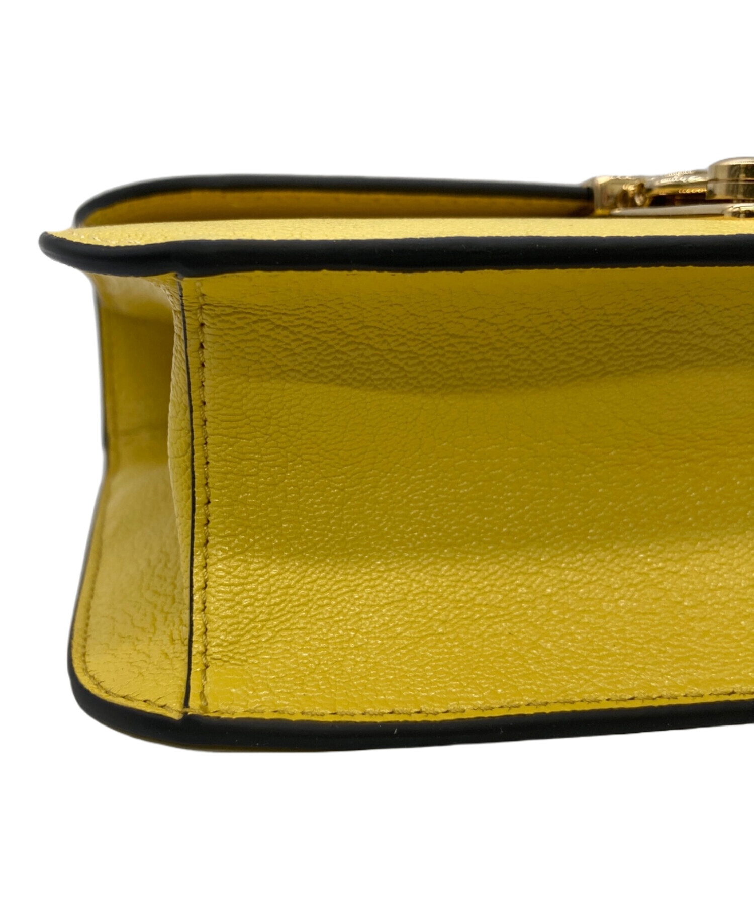 miumiu クラッチバッグ イエロー 中古・古着通販】MIU MIU (ミュウミュウ) ショルダーバッグ イエロー