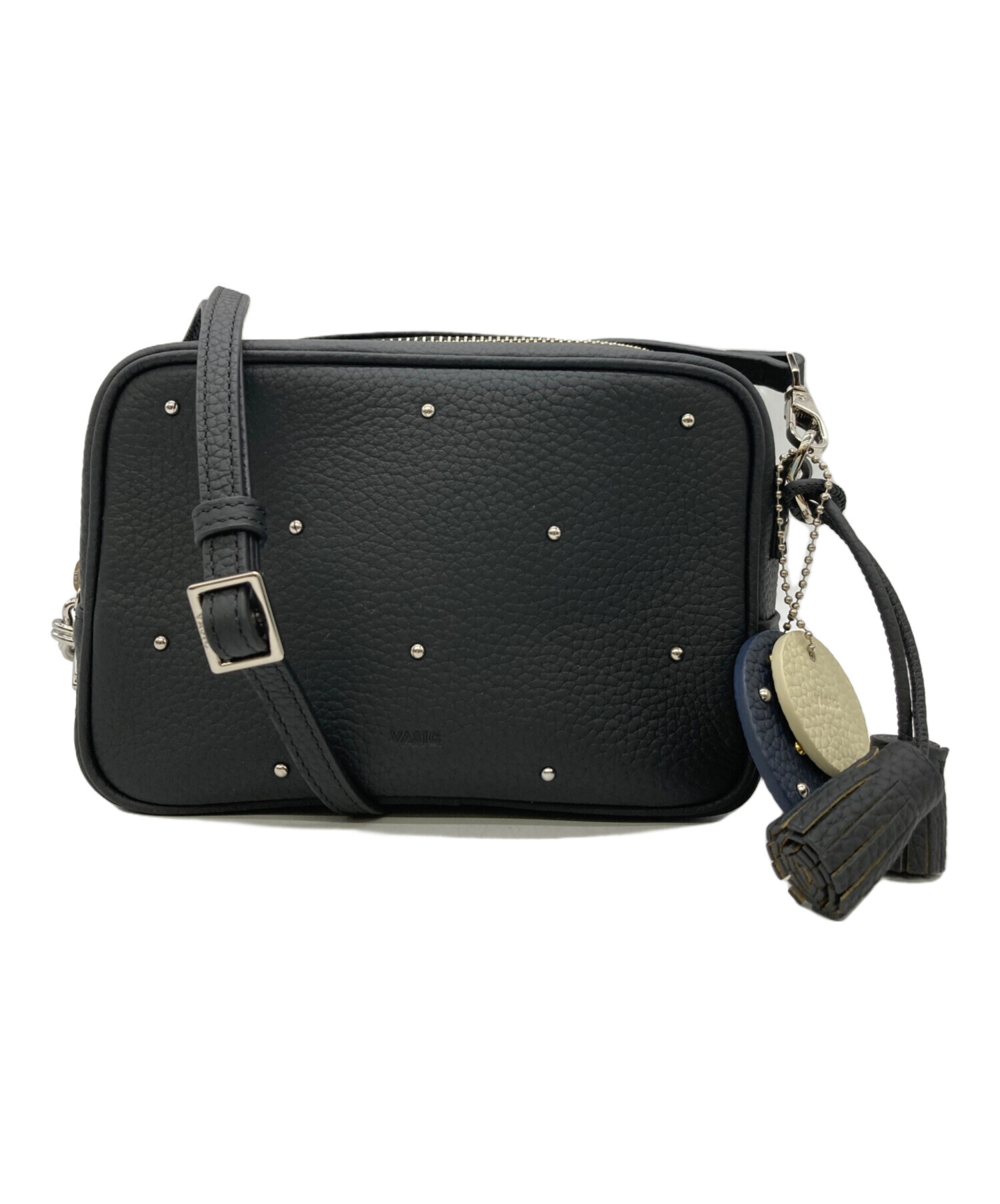 VASIC　ショルダーバッグ 中古・古着通販】VASIC (ヴァジック) スタッズショルダーバッグ