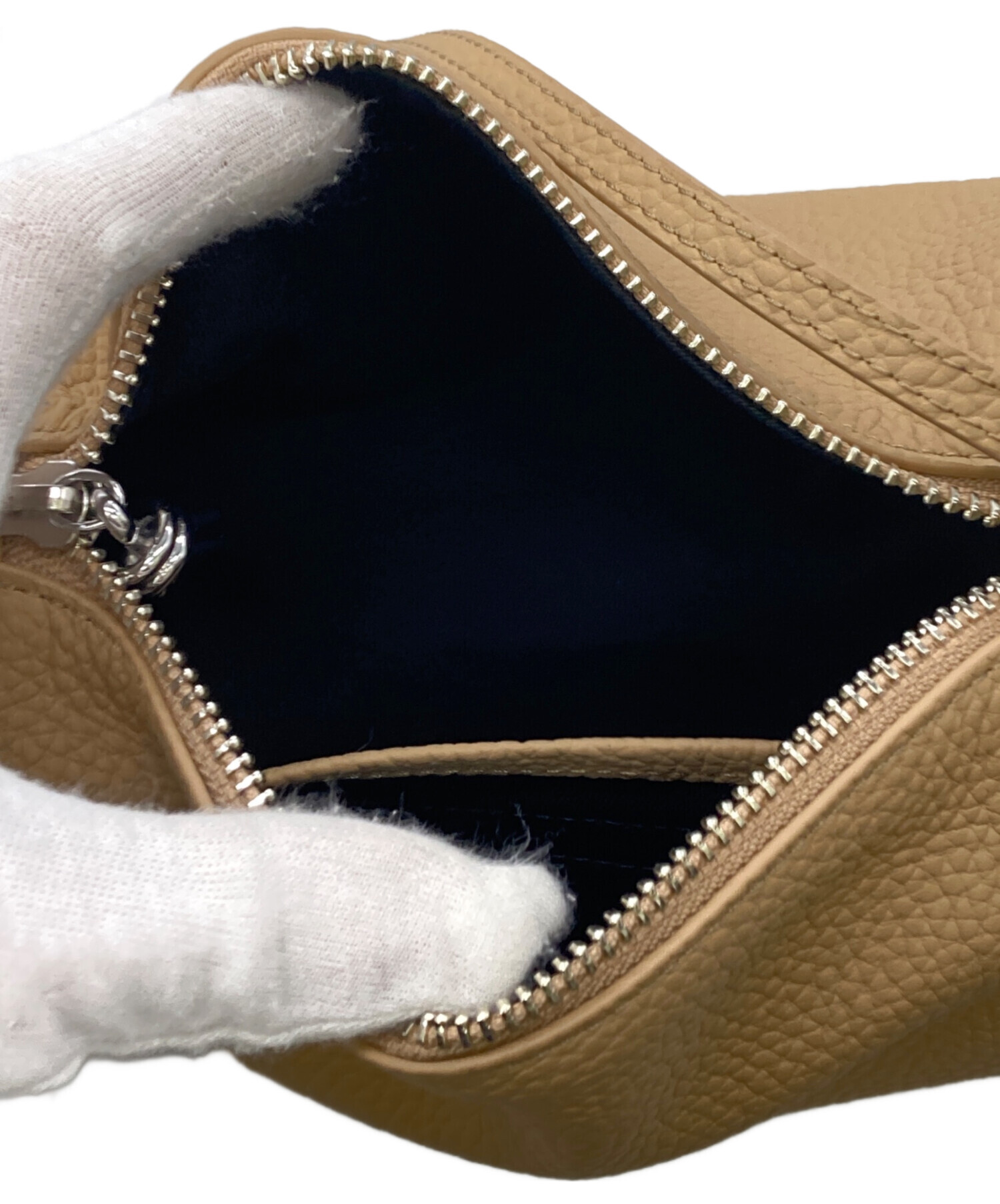 中古・古着通販】VASIC (ヴァジック) ショルダーバッグ ベージュ