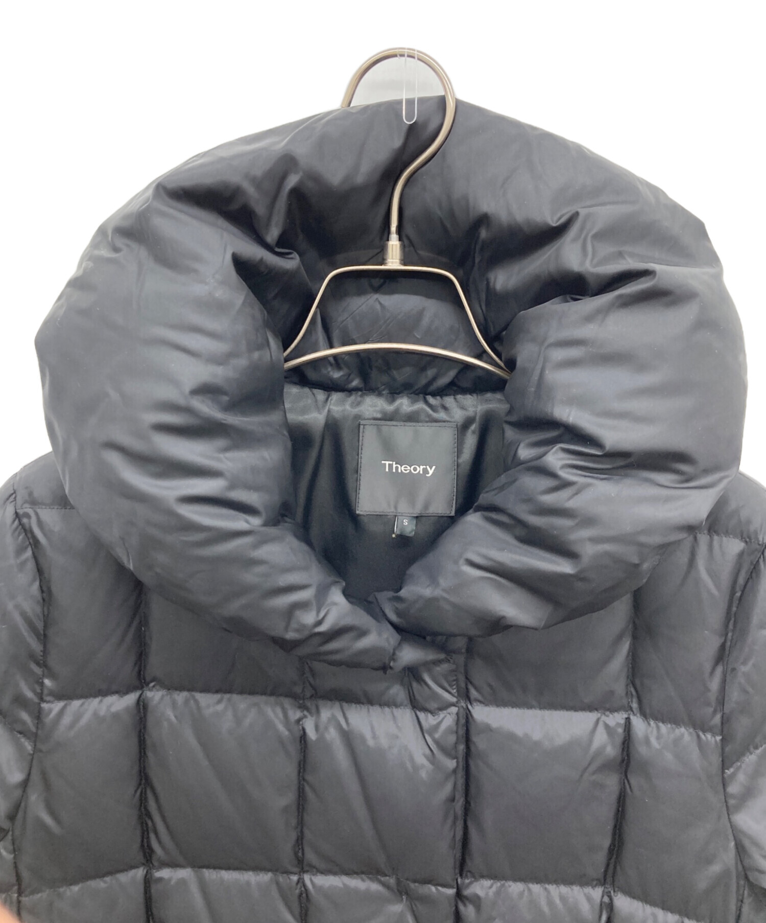 theory セオリー ダウンコート サイズS グレー 中古・古着通販】theory (セオリー) ショールカラーダウンコート