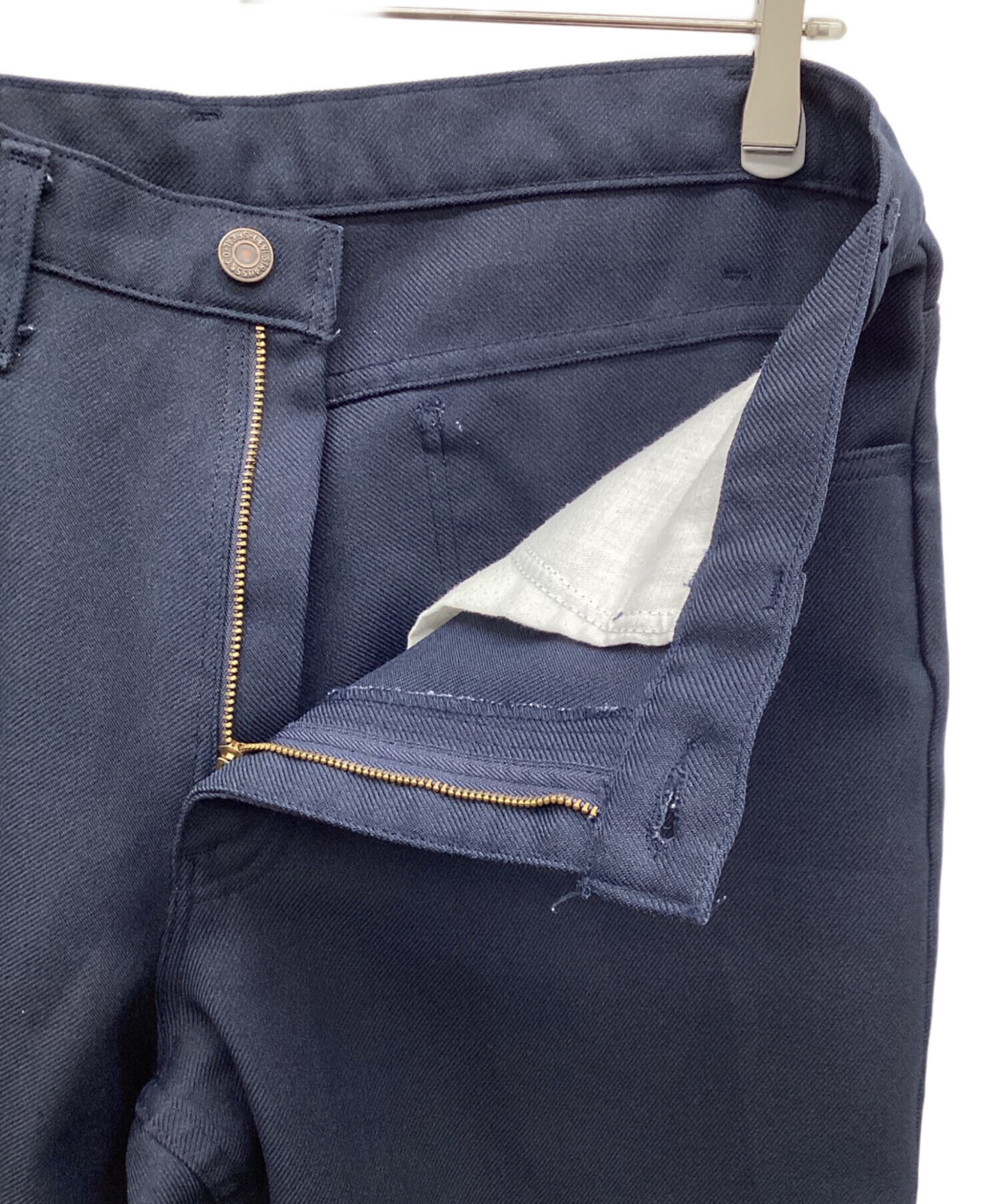 中古・古着通販】LEVI'S (リーバイス) スラックス ネイビー サイズ:W35