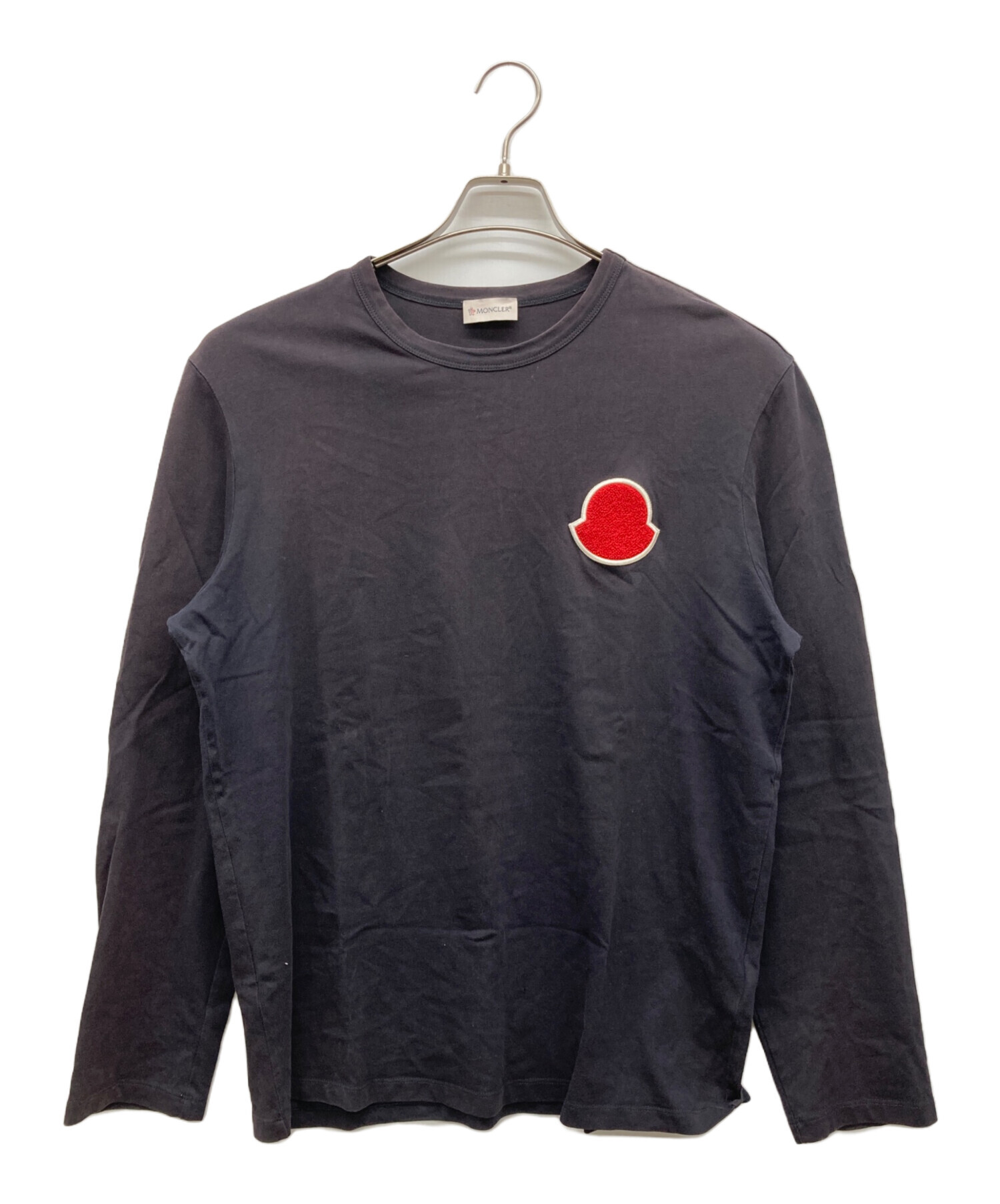 確実本物　モンクレール今期シンプルワッペンTシャツ　完売　新品未使用タグつき 確実本物 モンクレール今期シンプルワッペンTシャツ 完売 新品未使用