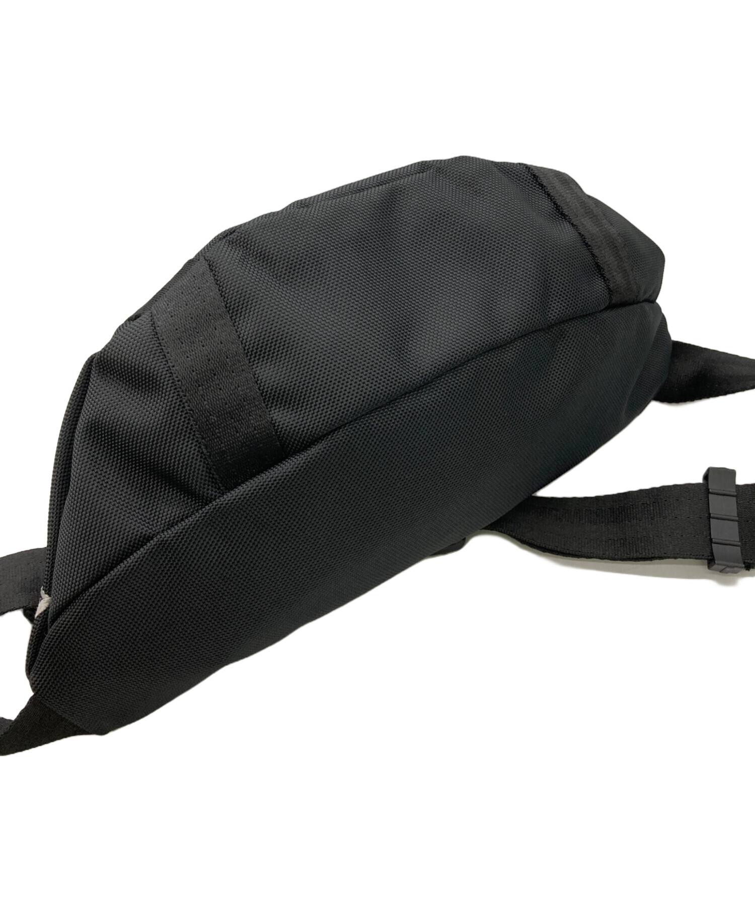 中古・古着通販】Y's (ワイズ) New Era (ニューエラ) Sling Body Bag