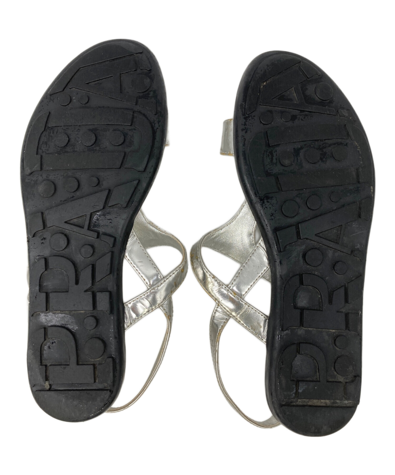 中古・古着通販】PRADA (プラダ) シルバークロスストラップサンダル