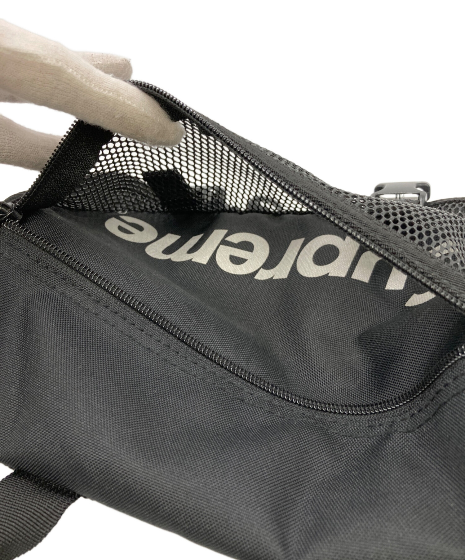 中古・古着通販】Supreme (シュプリーム) 20SS Waist Bag ブラック 中古・古着通販】Supreme (シュプリーム) 20SS Waist Bag ブラック