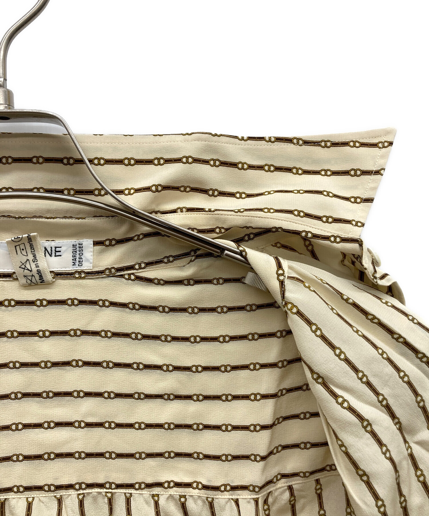 【未使用】CELINE カシミヤ シャツ トリンオフ 40スイス製 タグ付き 中古・古着通販】CELINE (セリーヌ) シルクシャツ ベージュ サイズ:40