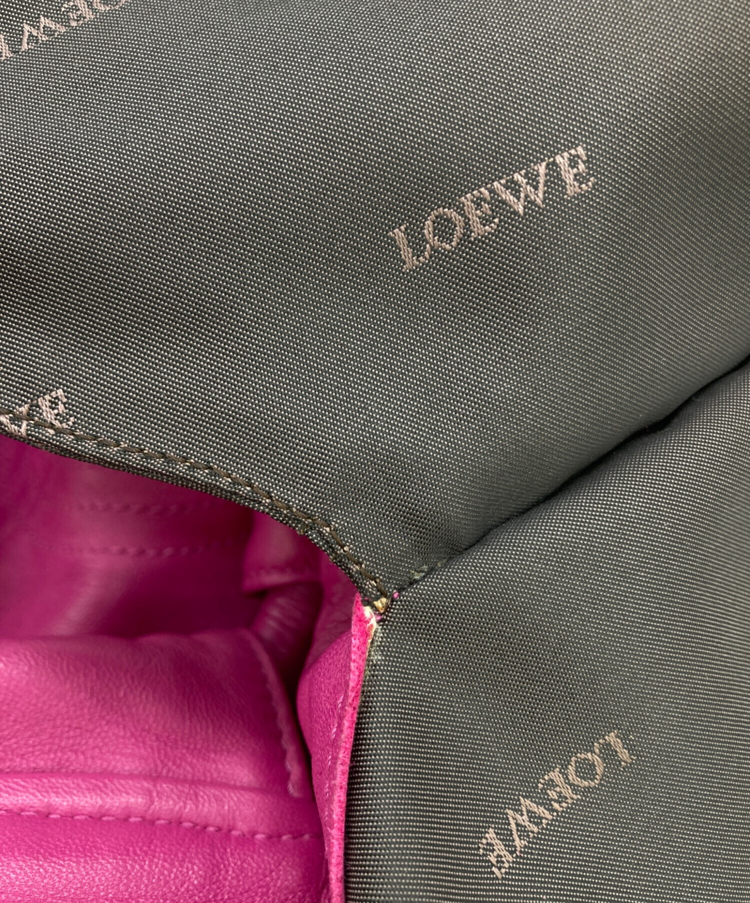 中古・古着通販】LOEWE (ロエベ) ナッパアイレアナグラムレザー