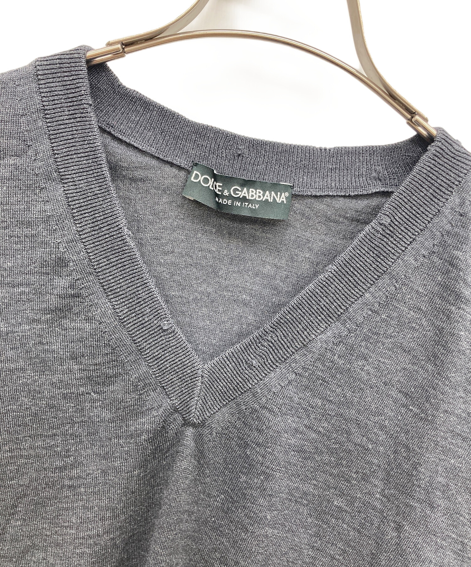Dolce & Gabbana ダークグレー Vネック 半袖ニット 中古・古着通販】DOLCE & GABBANA (ドルチェ＆ガッバーナ) Vネック