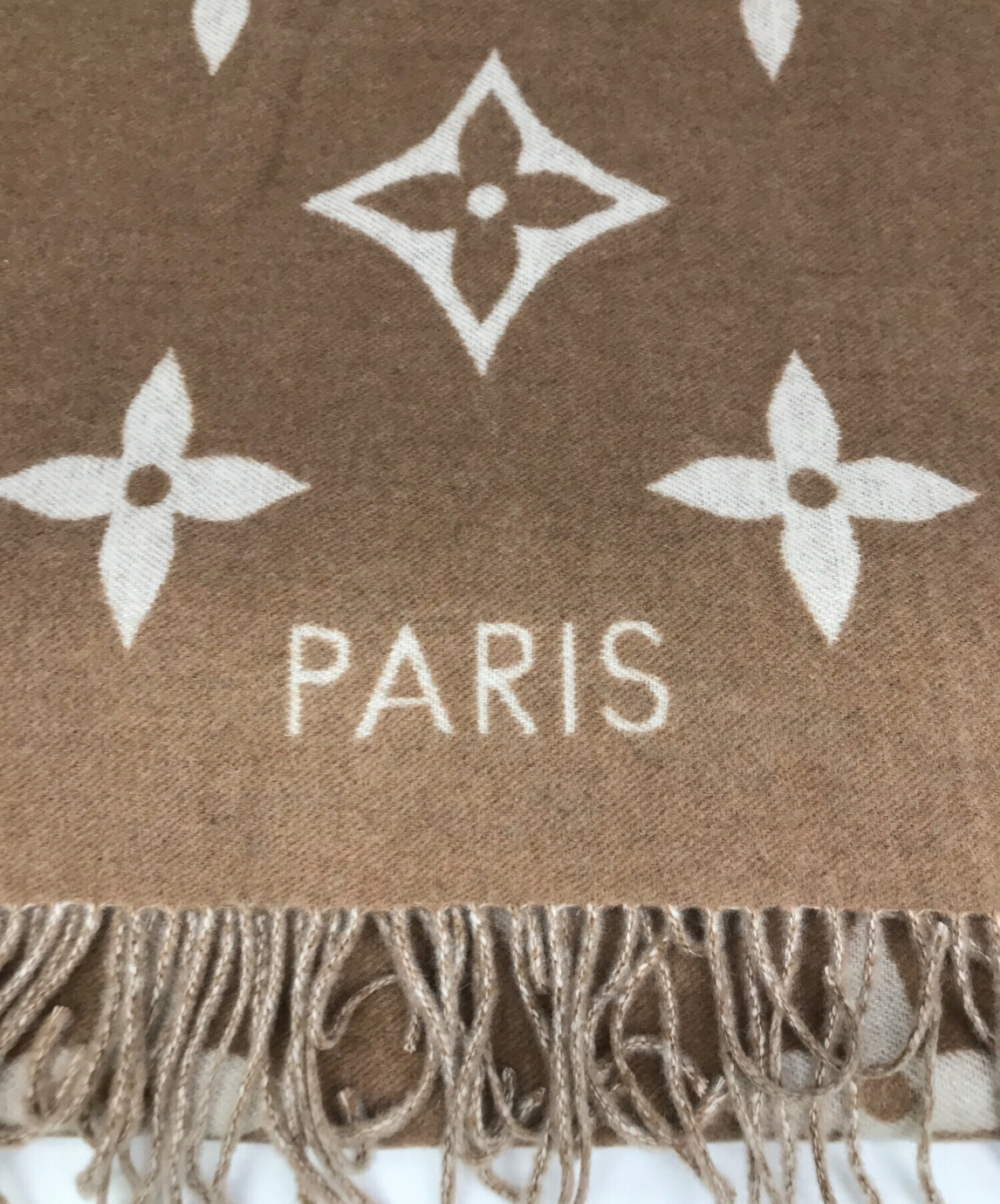 中古・古着通販】LOUIS VUITTON (ルイ ヴィトン) マフラー 中古・古着通販】LOUIS VUITTON (ルイ ヴィトン) マフラー