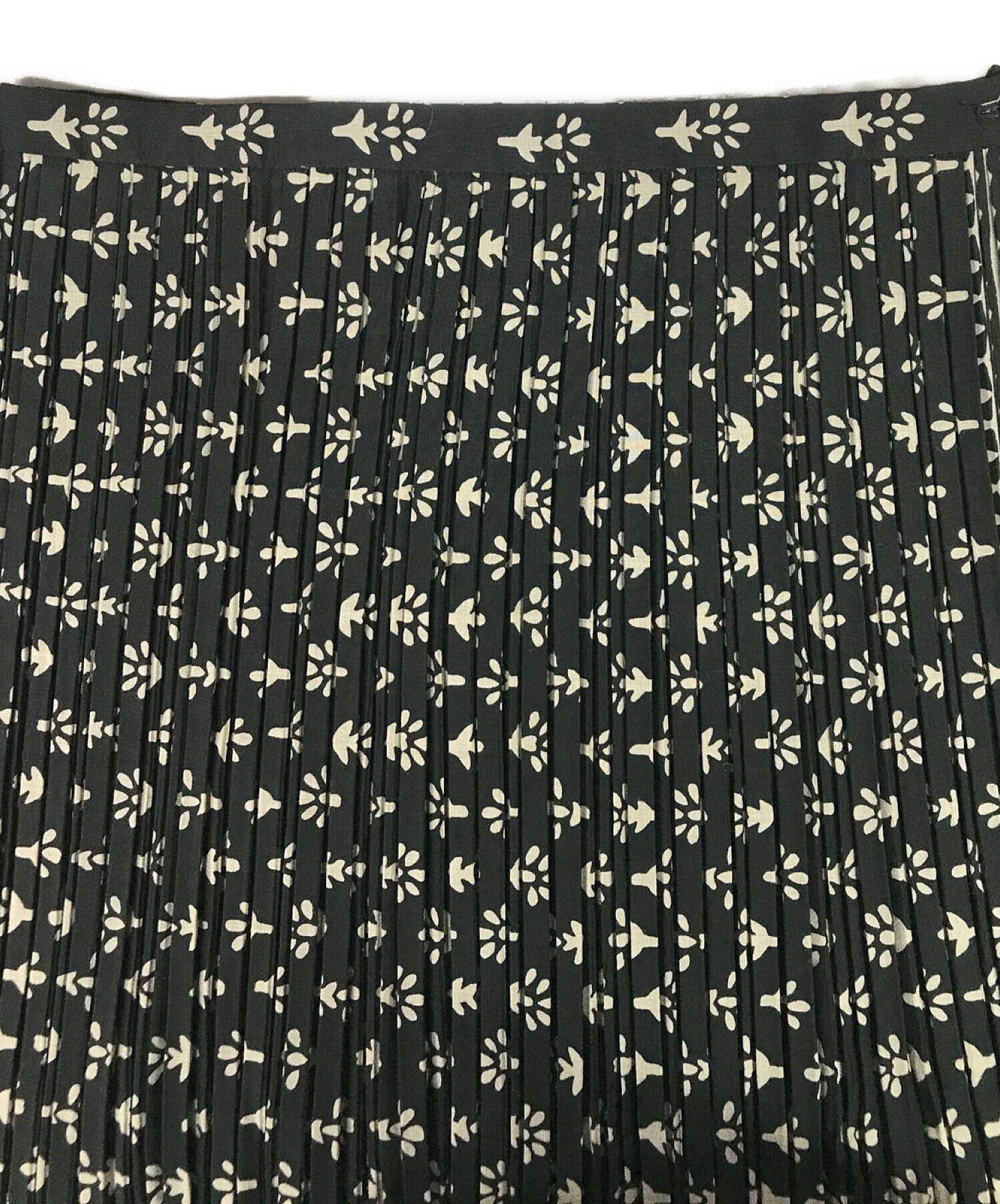 中古・古着通販】ISSEY MIYAKE (イッセイミヤケ) 総柄プリーツスカート 