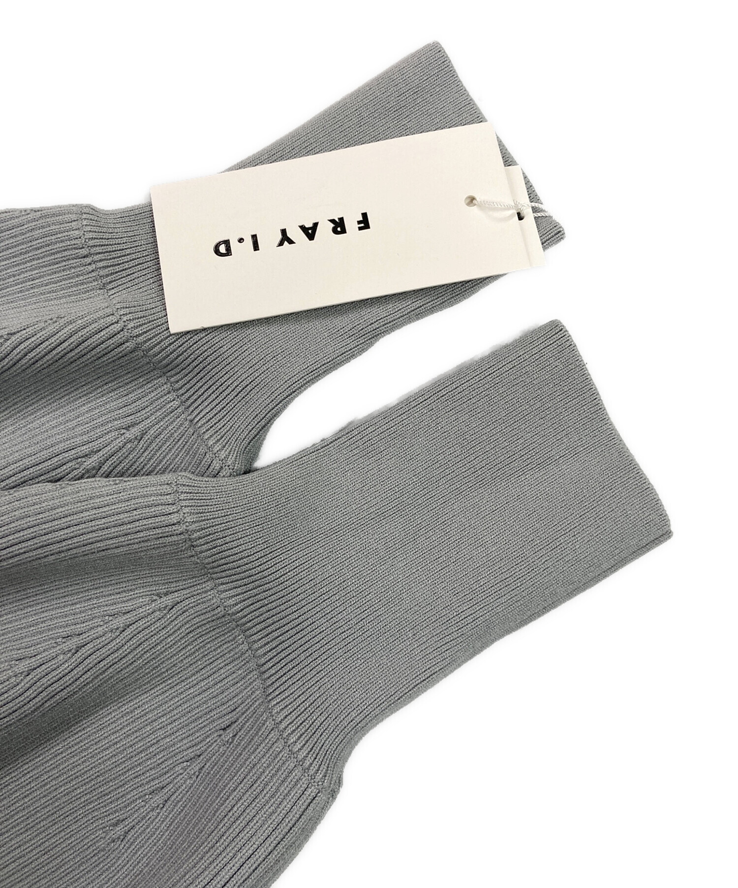 中古・古着通販】FRAY ID (フレイ アイディー) スクエアーネックコンビ