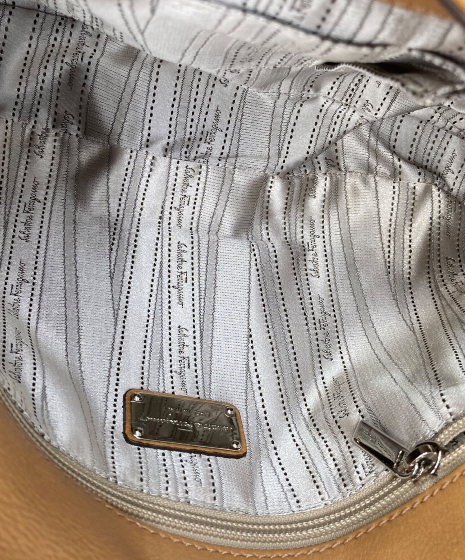 中古・古着通販】Salvatore Ferragamo (サルヴァトーレ フェラガモ