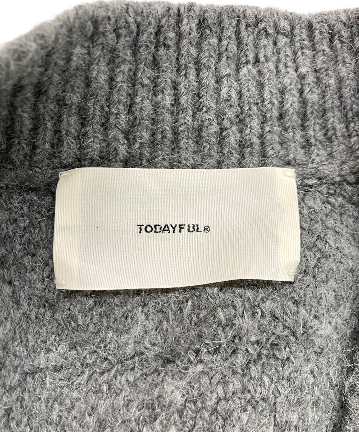 中古・古着通販】TODAYFUL (トゥデイフル) Brashed Vneck Cardigan