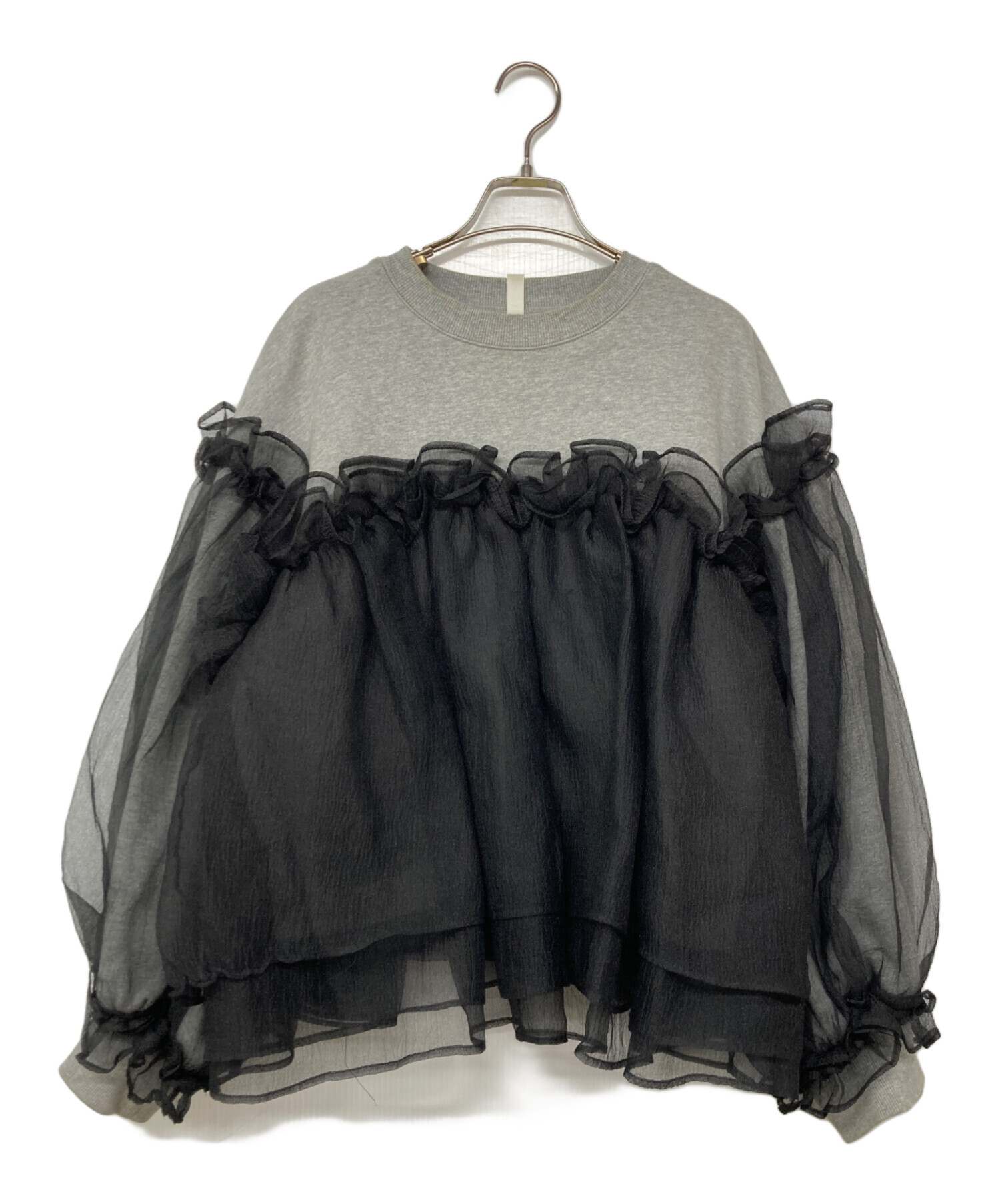 Bibiy ANNA PUFF TOP Bibiy ビビィ ANNA PUFF TOP フリルスウェット