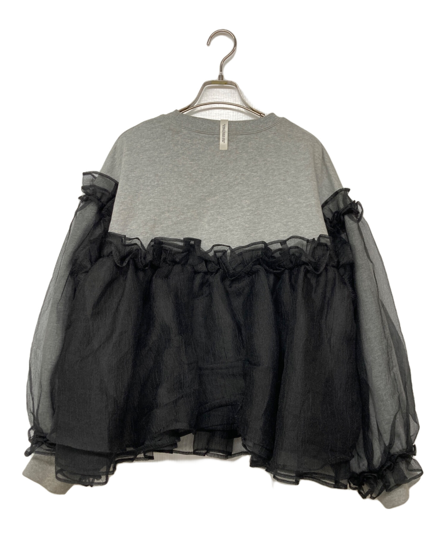 中古・古着通販】Bibiy. (ビビィ) ANNA PUFF TOP ブラック×グレー