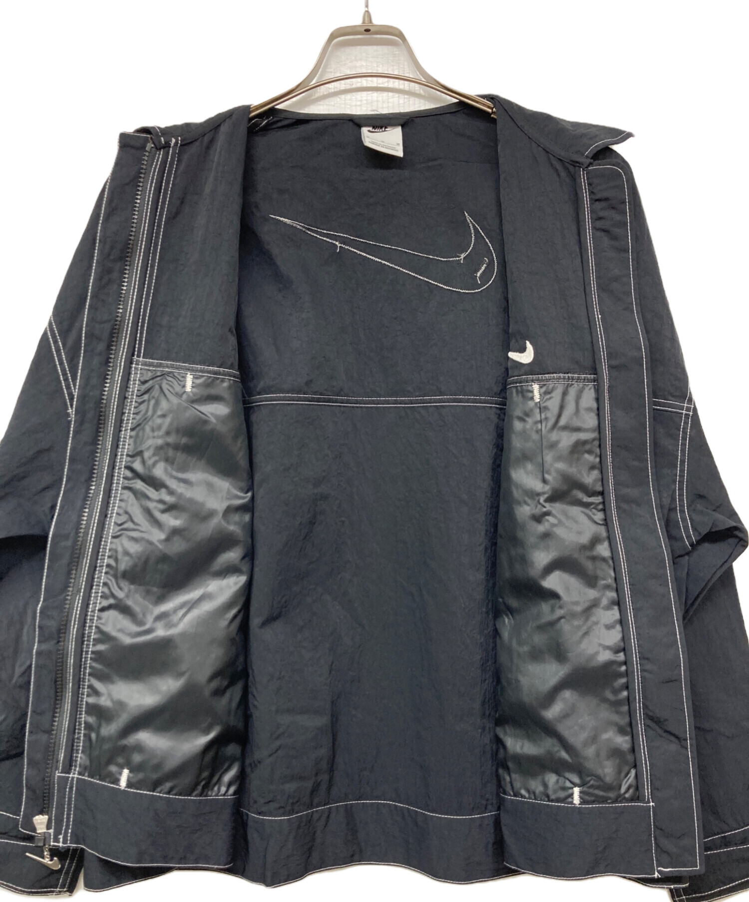 中古・古着通販】NIKE (ナイキ) AS W NSW SWSH WVN JKT ブラック