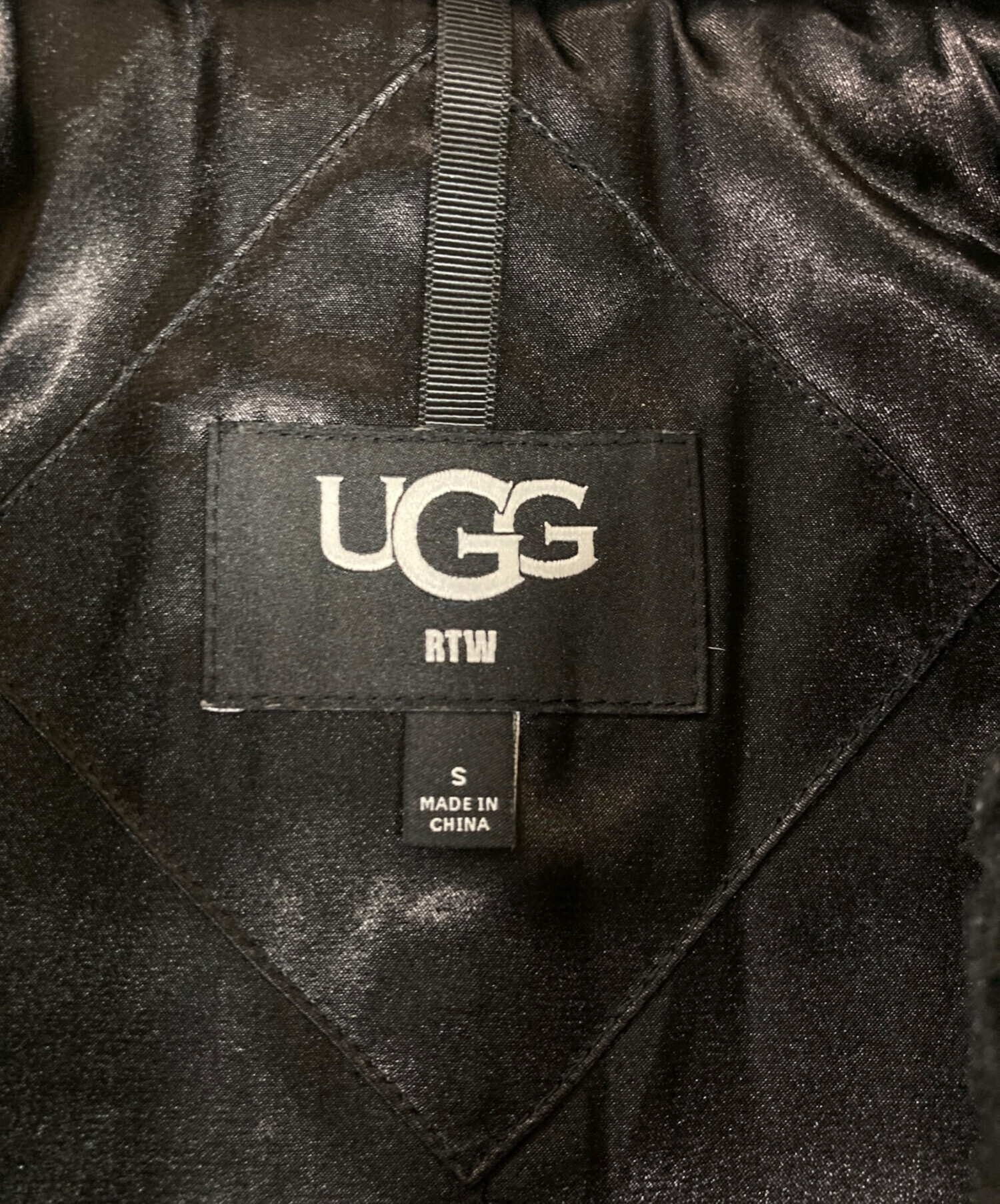 中古・古着通販】UGG (アグ) MAEVE SHERPA JACKET ブラック サイズ:S