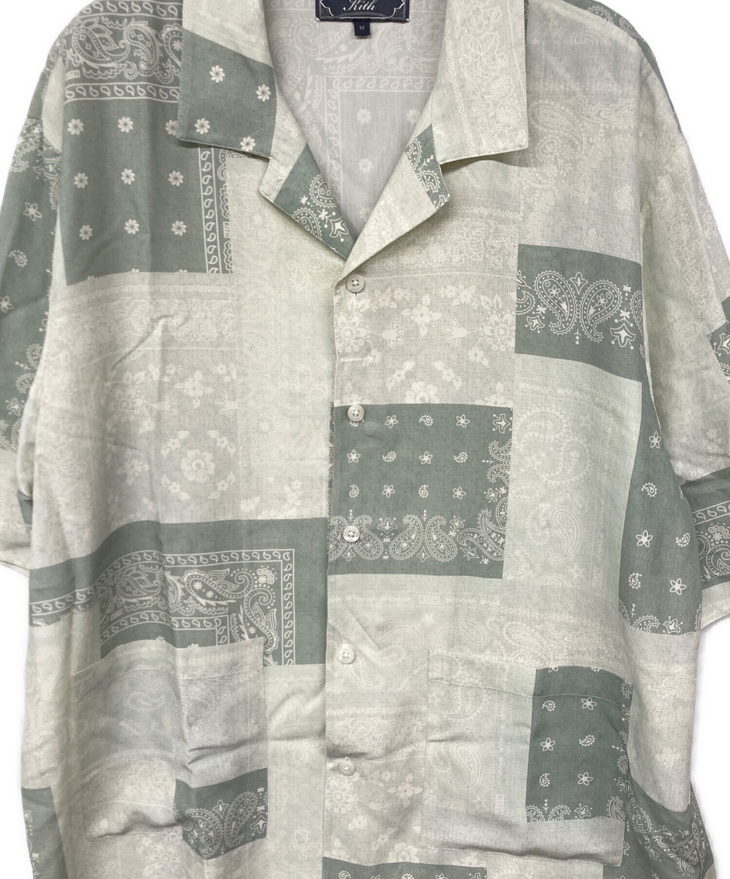 KITH キス ペイズリー柄 ノーカラーシャツ ジャケット 中古・古着通販】KITH (キス) オープンカラーペイズリーシャツ スカイ